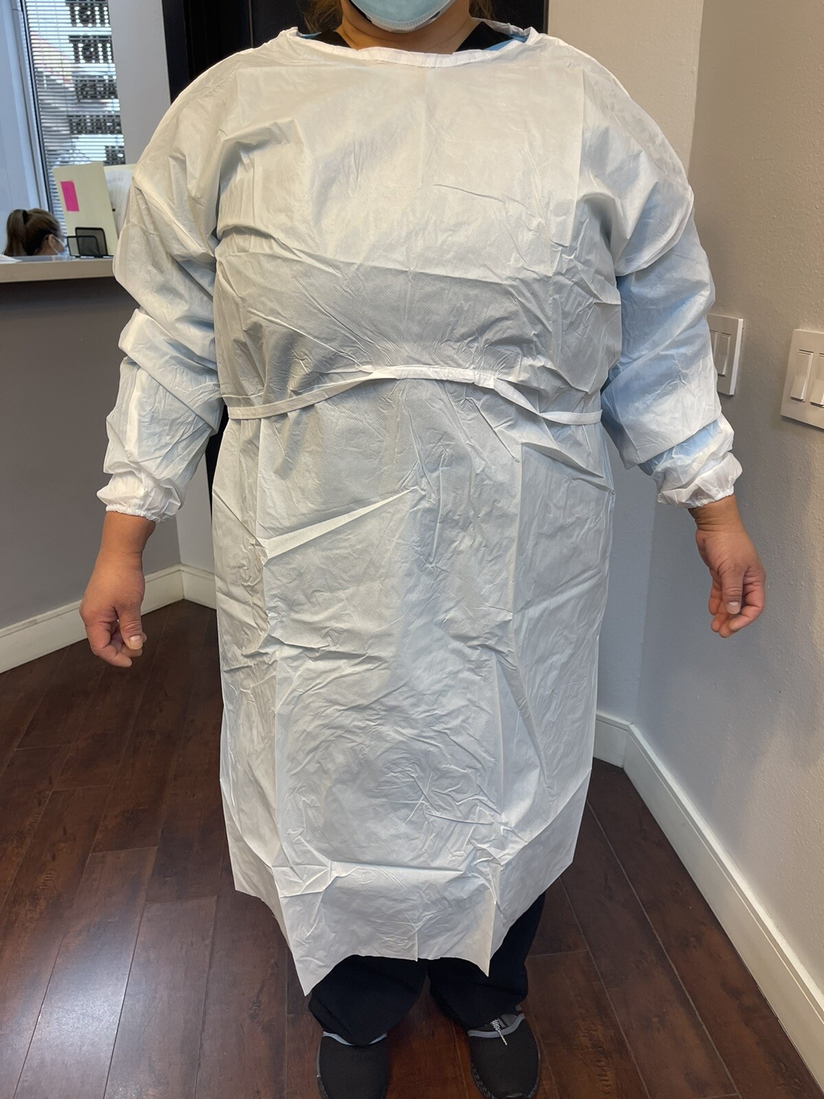 Disposable Isolation Lab Gowns Long Sleeve PPE 10 Count