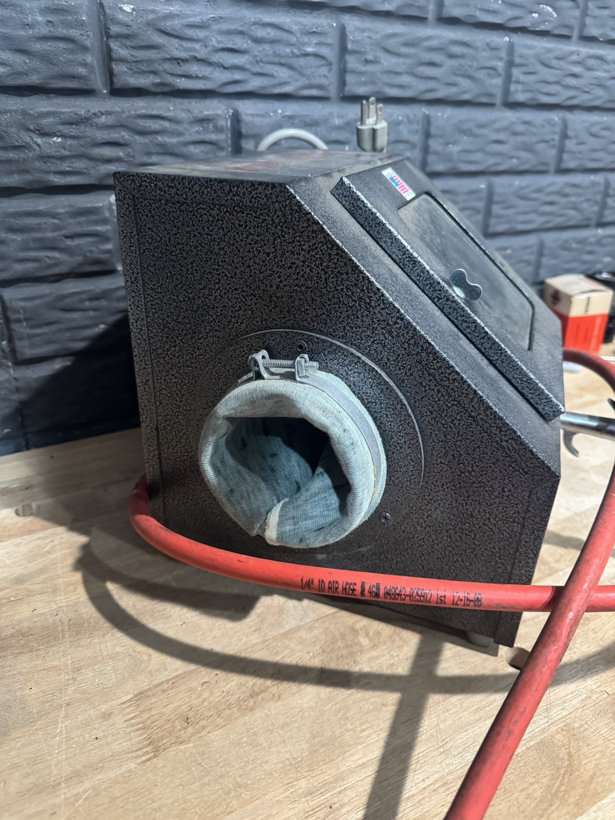 Handler Sandblaster Model 51 115 Volts