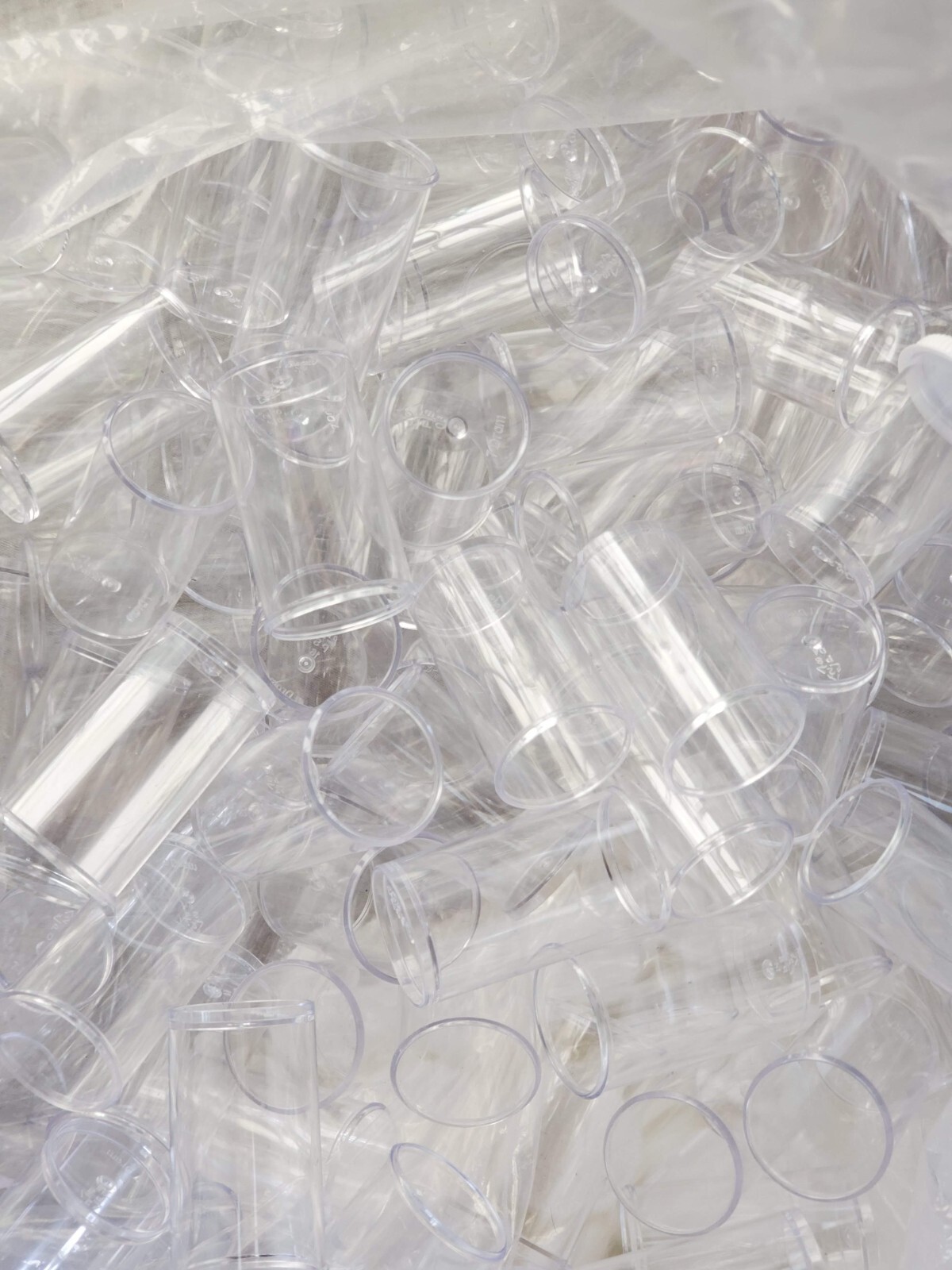 Plastic Snap Cap Vials 7 Dram Polystyrene 1″D x 2″T inches x 139 Units