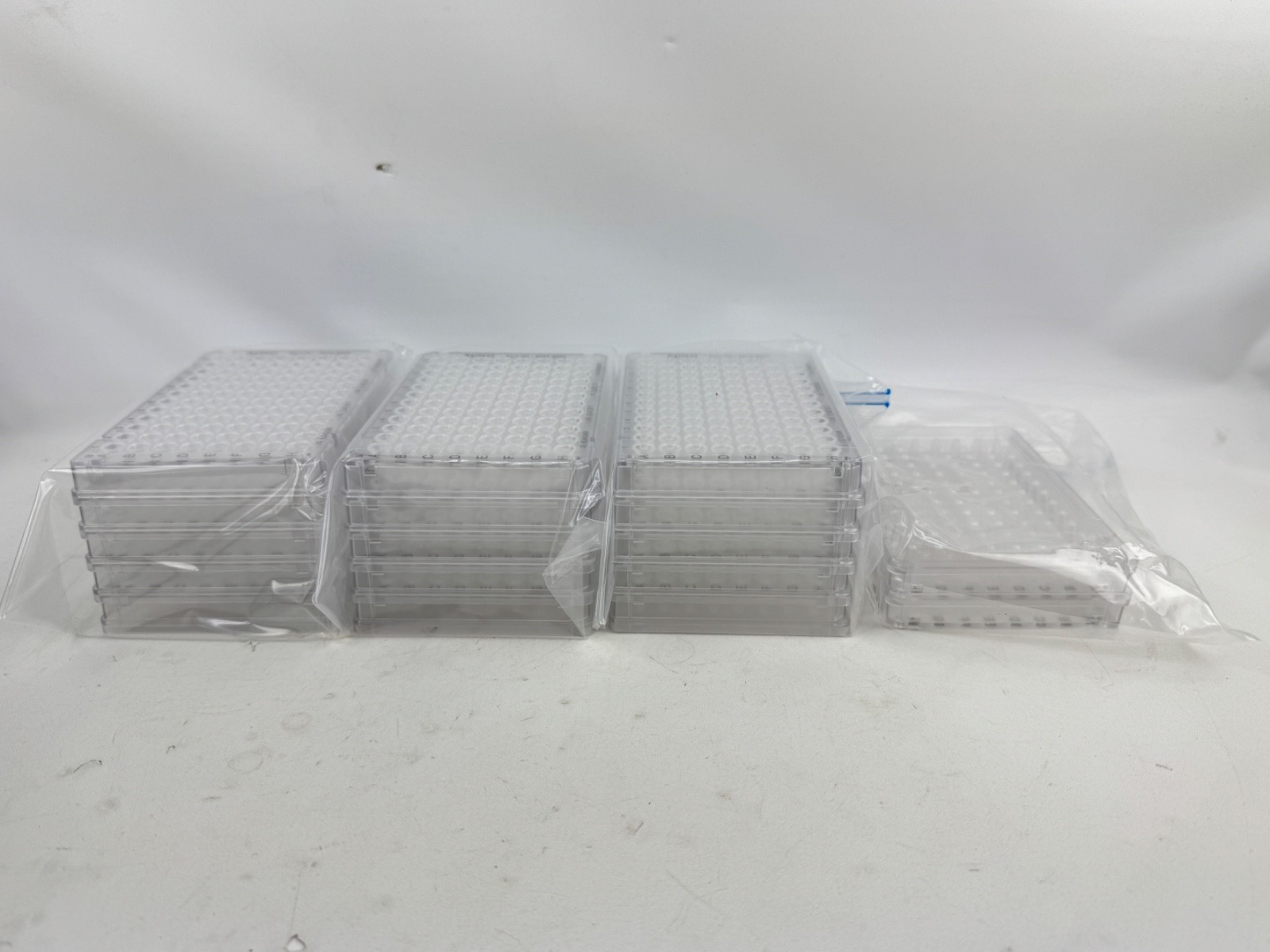 AGILENT 4200 TapeStation Chromatography 96-Well Sample Plates 5042-8502 *QTY: 17
