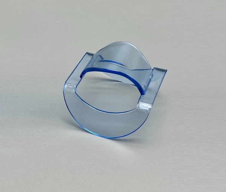 Dental Orthodontic Mouth Opener Bite Prop Lip Retractor Cheek Blue/Clear*100pcs