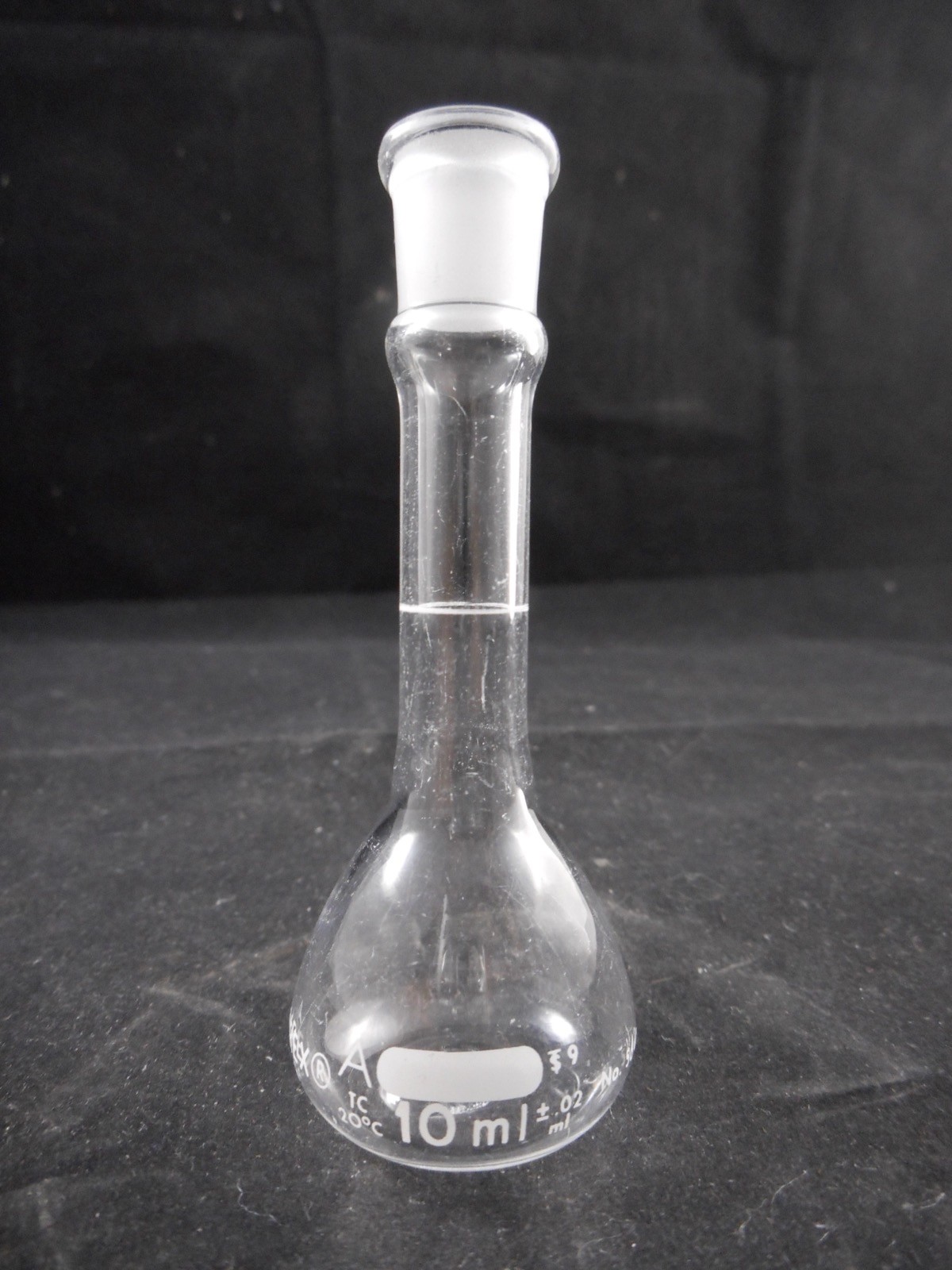 PYREX Glass Class A 10mL TC ±0.02mL Volumetric Flask Stopper Size #9 5642-10