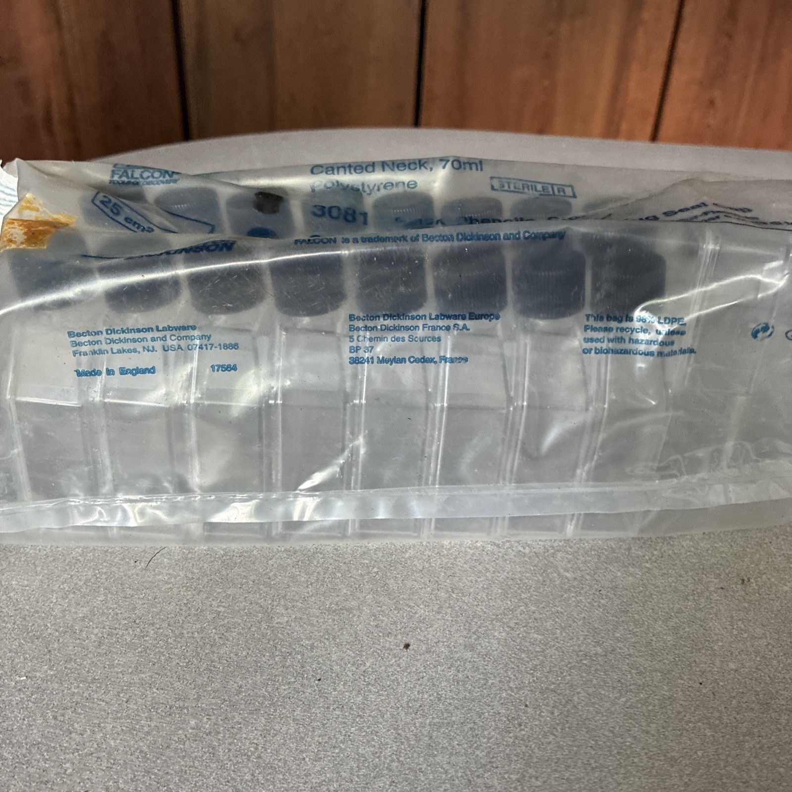 Corning Falcon 3081 Black 70mL Tissue Culture Flask 20/Bag