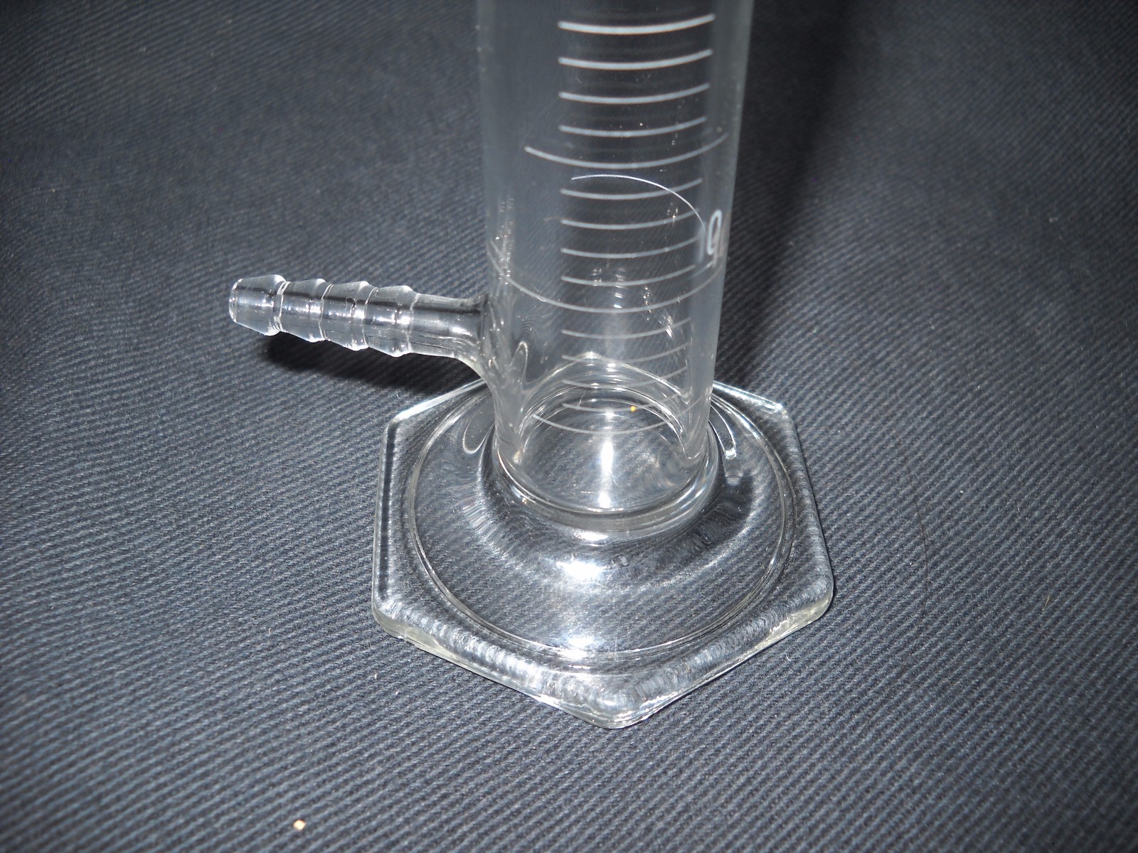 Chemglass Pyrex Glass 50mL TD Graduated Cylinder Gas Drying Column & GL25 Cap