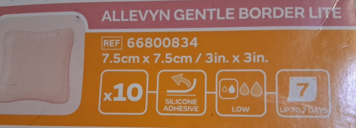 💥 Smith & Nephew Allevyn Gentle Border Lite Thin Foam Dressing 3 x 3″ 8 in Box