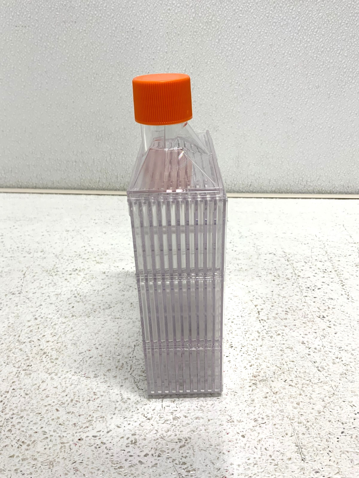 NEW Corning 10034 HyperFlask M Sterile Cell Culture Vessel Cellbind 233E
