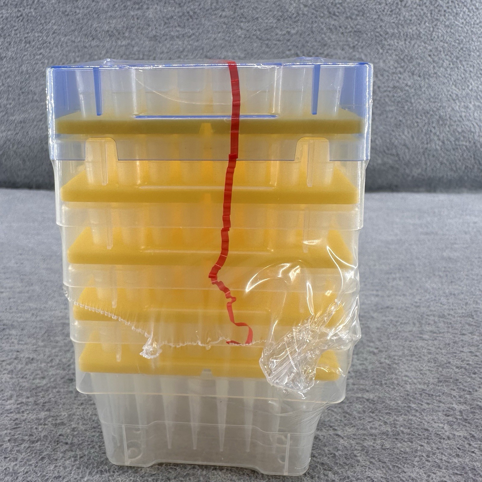 EPPENDORF – Pipette Tips 200 uL epT.I.P.S. Reloads 4 Trays of 96