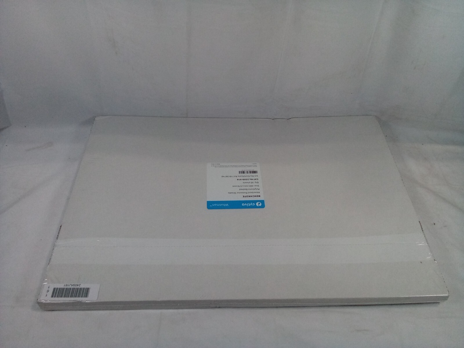 Whatman(TM) Cat No 2300-916 Benchkote Absorbant Protector Sheets 460mm X 570mm