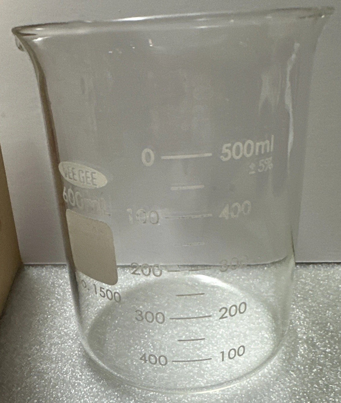 VEE GEE Low Form 600mL Beaker Graduated 6pk