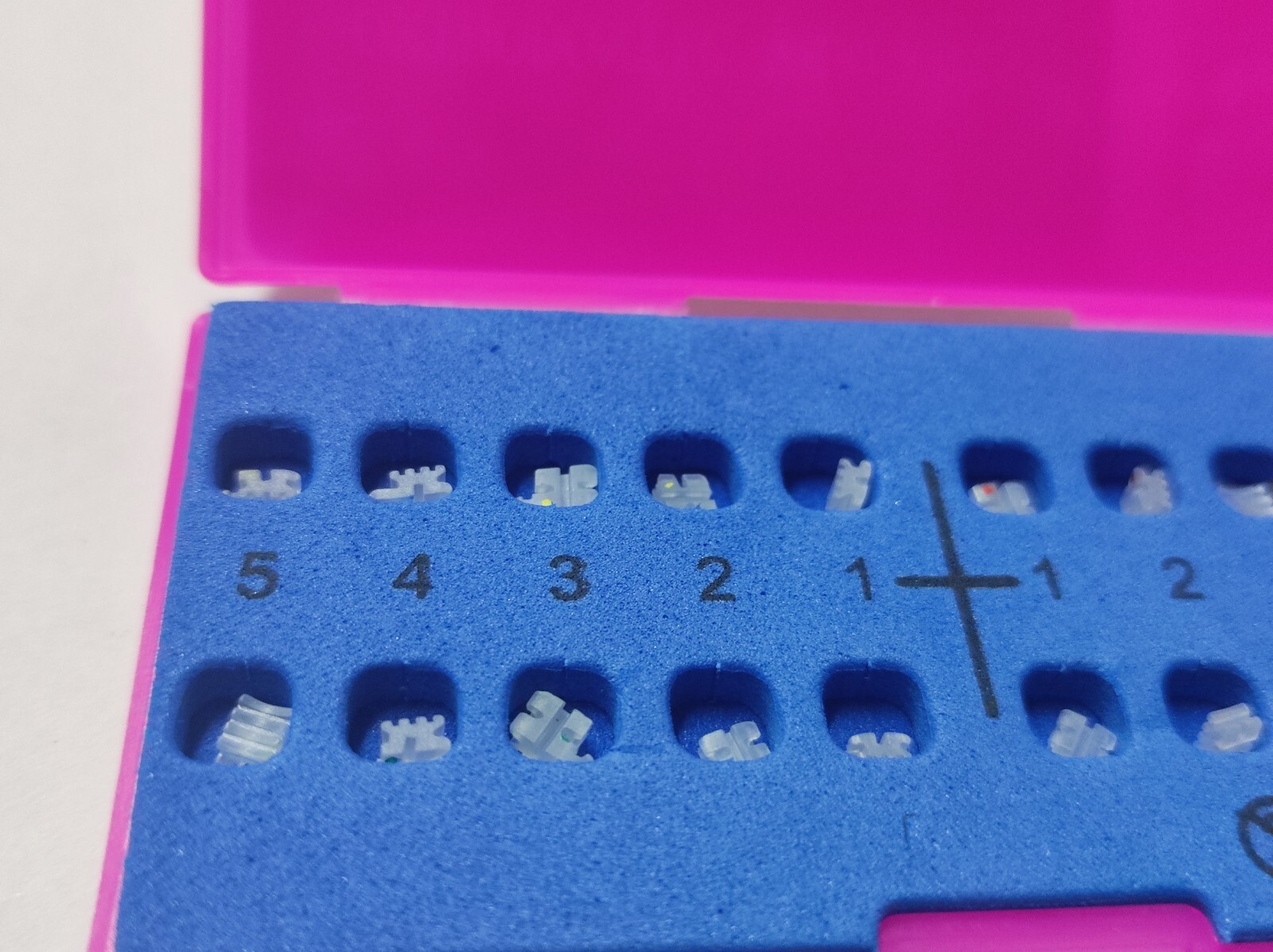 2 Packs Dental Brackets Ceramic Braces 022 Roth 345 Hooks 20pcs/set