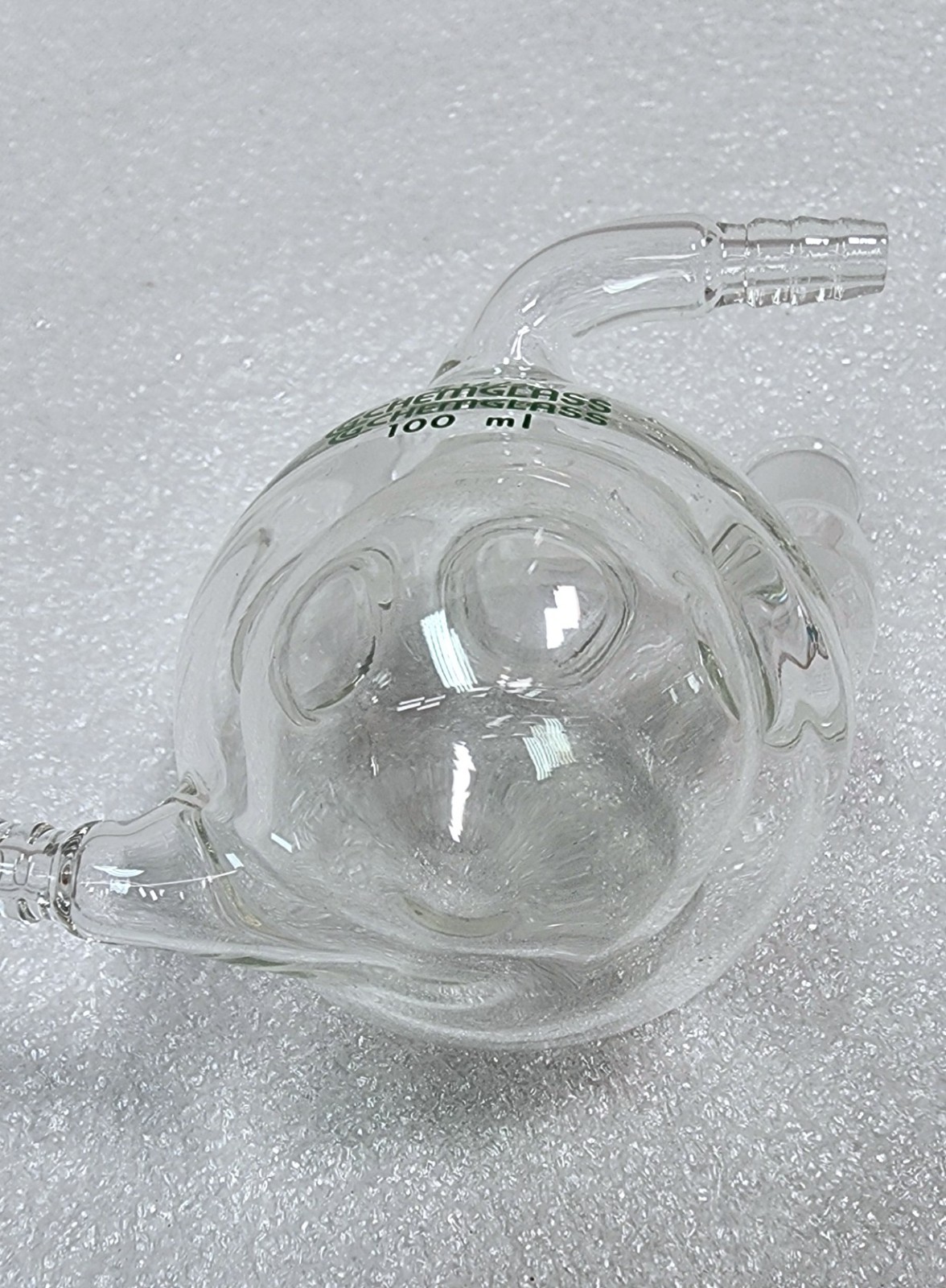 ChemGlass CG-1538 Heavy Walled Jacketed 100 mL Round Bottom 3-Neck 14/20 Flask