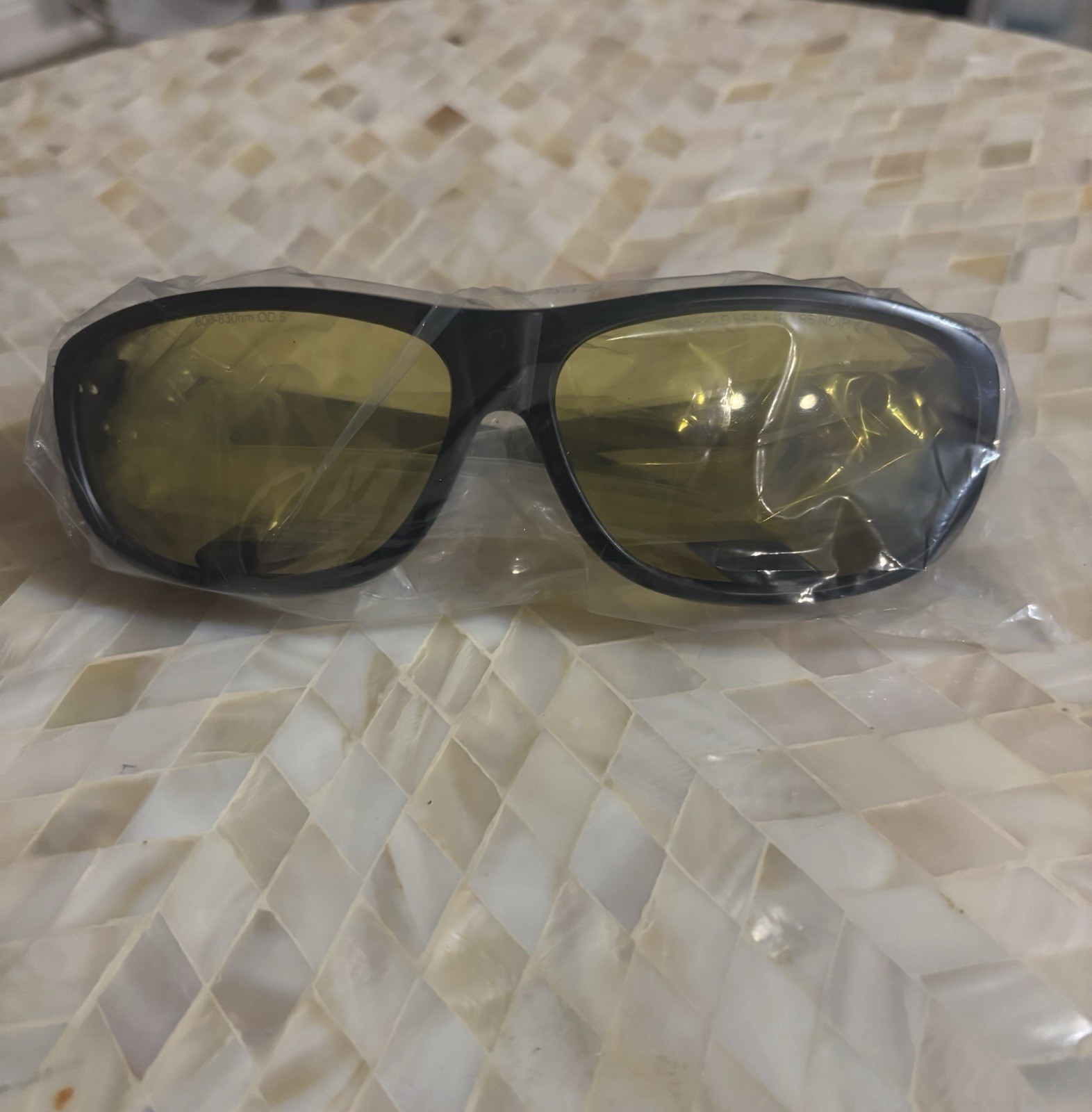 Denmat Universal LASER EYEWEAR Eyeglasses Dental LR1008