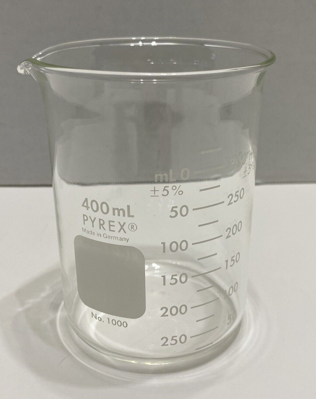Vintage Pyrex Beaker Glass 400ml Measuring Cup Lab Grade No. 1000 4.25″