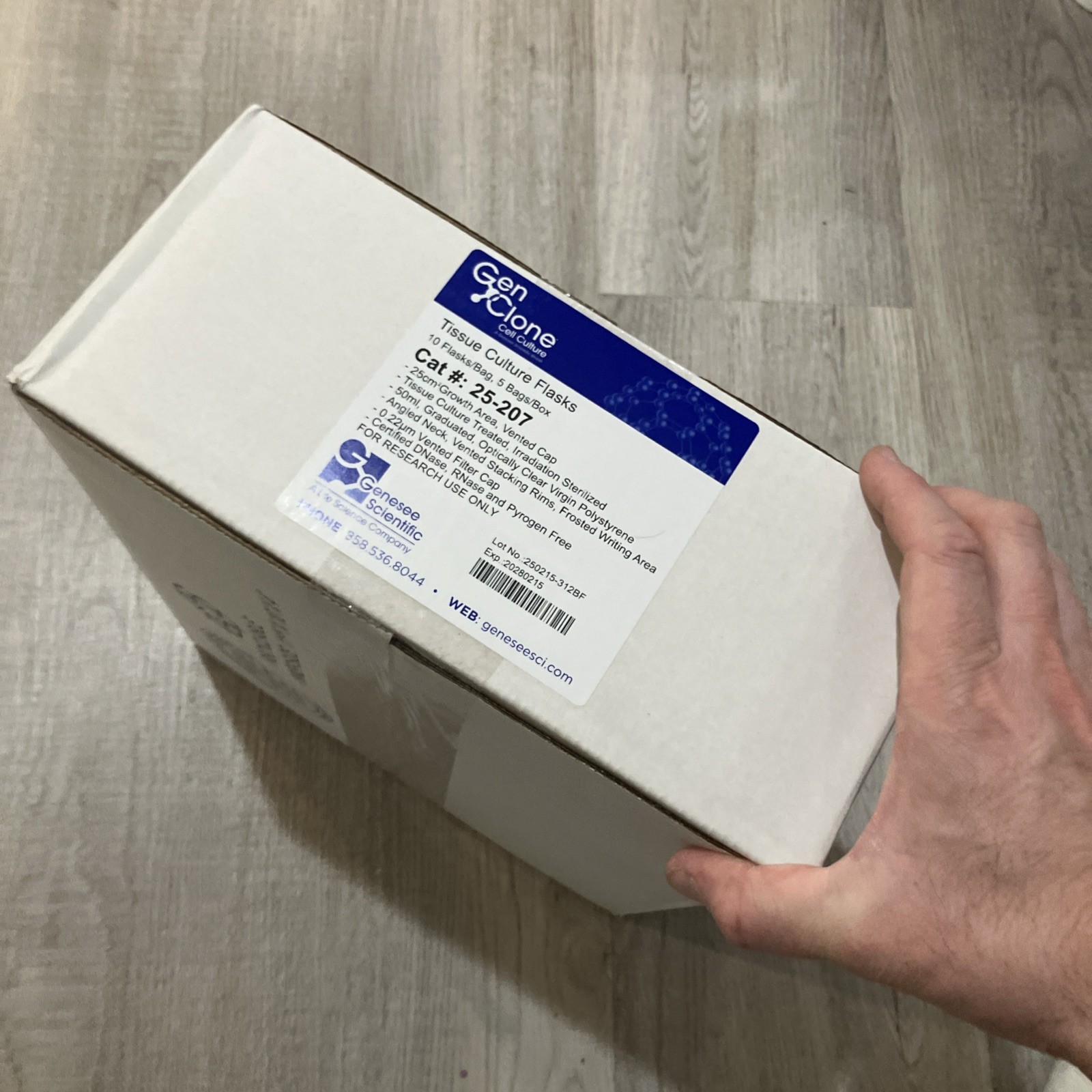 Genesee GenClone Tissue Culture Flasks 25-207 Polystyrene 50ml 50/BOX; EXP 02/28