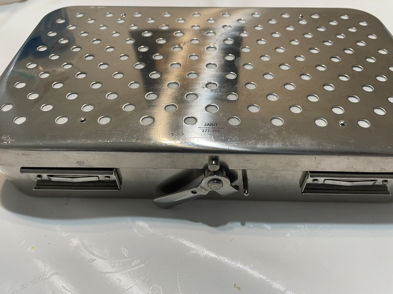 Jarit 277-305 stainless Germany sterilization tray.