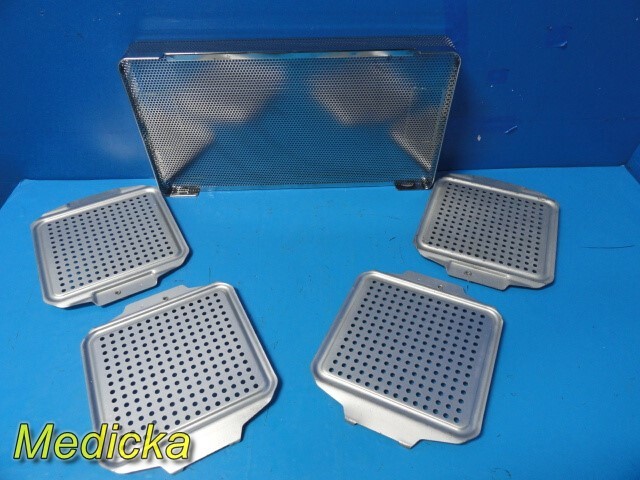 BD Genesis CD3-4B 4″ Deep Perforated Full Length Container, 23″x12.5″x4.5″~28646