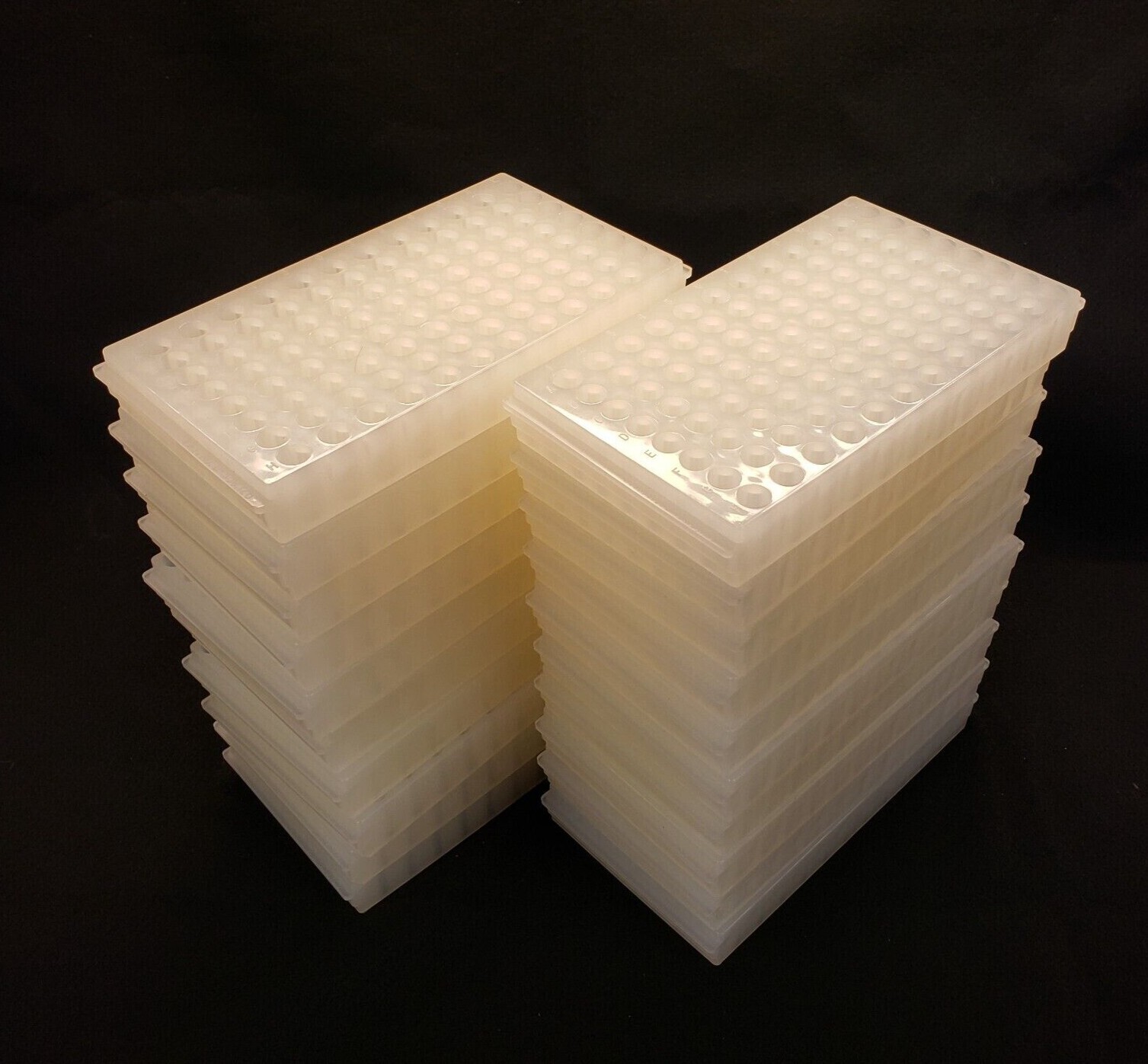 96-well reversible PP tube rack for 0.5, 1.5, & 2.0mL microtubes, WHITE, 4 CT