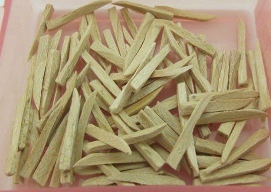 50 Pcs Dental Interdental Composite Contoured Wood Wedge