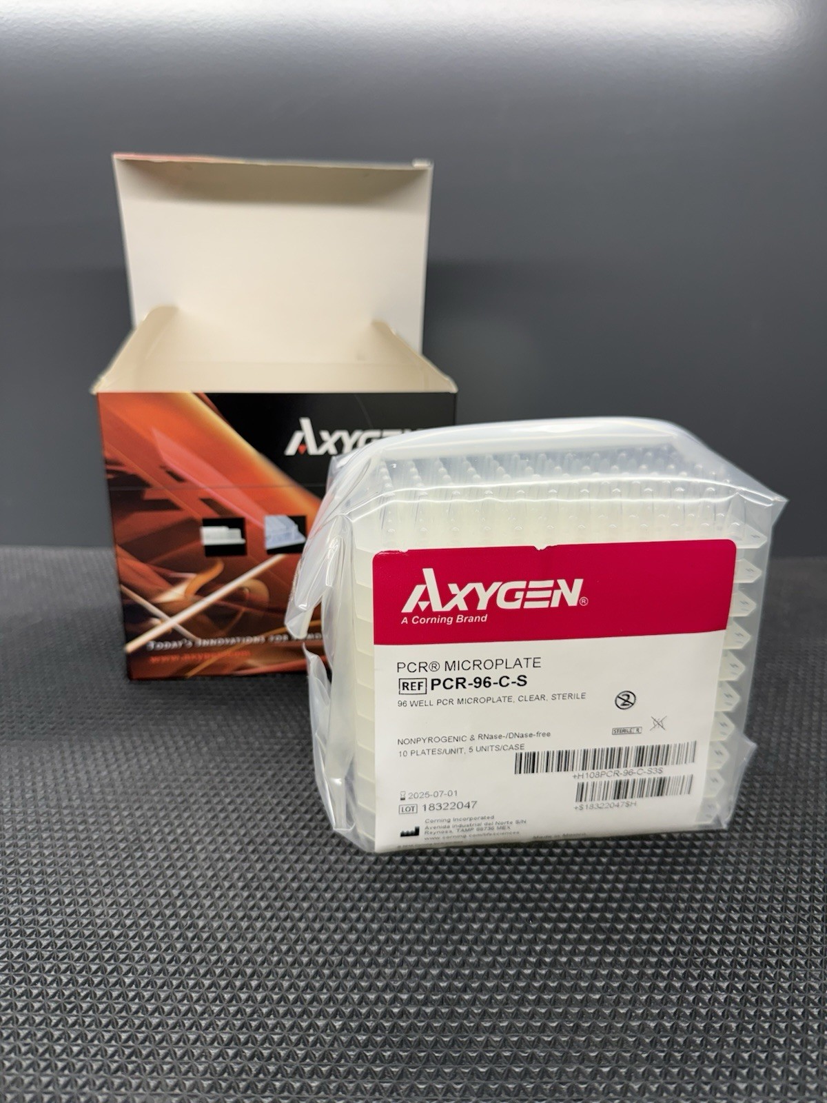 Axygen PCR Microplate, PCR-96-C-S, 10 Plates/Unit, 5 Units / Case, 1 New Case