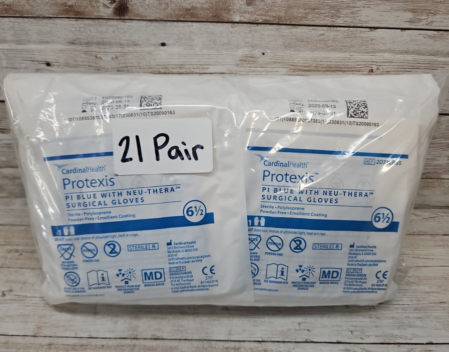 Protexis PI Blue w/Neu-Thera Surgical Gloves *21 Pair* Size: 6.5 *See Date*8-23
