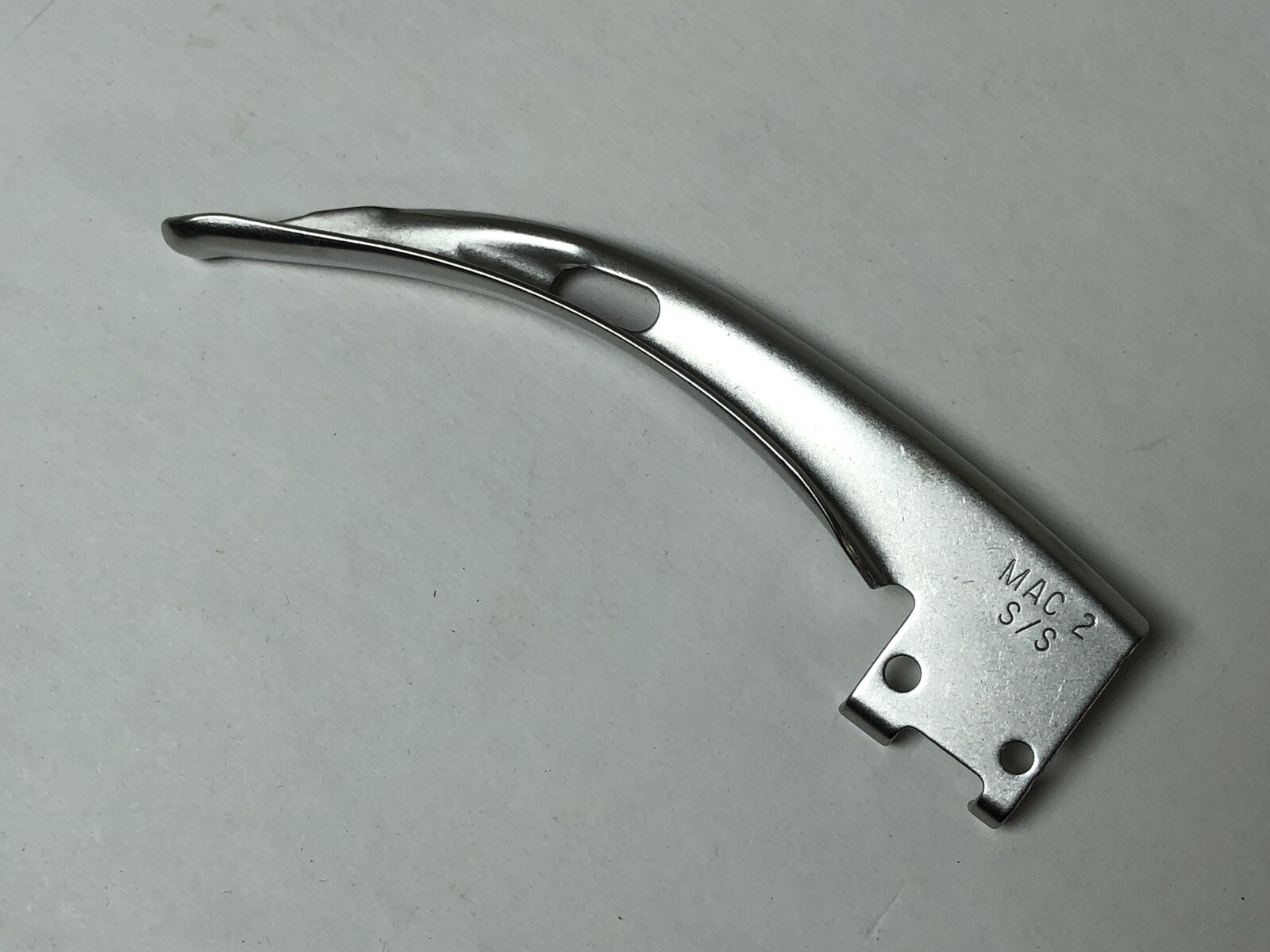 NEW MAC-2 MACINTOSH SIZE-2 STAINLESS STEEL LARYNGOSCOPE BLADE MADE IN USA