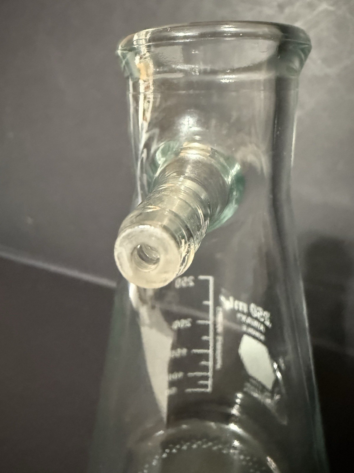 Kimble Kimax Glass 250mL Graduated Filtering Flask w/ Tubulation 27060-250