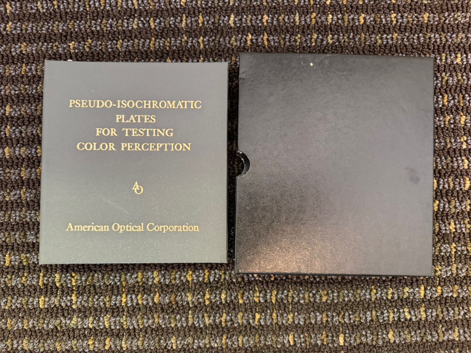 Pseudoisochromatic Plates for Testing Color Perception by American Optical
