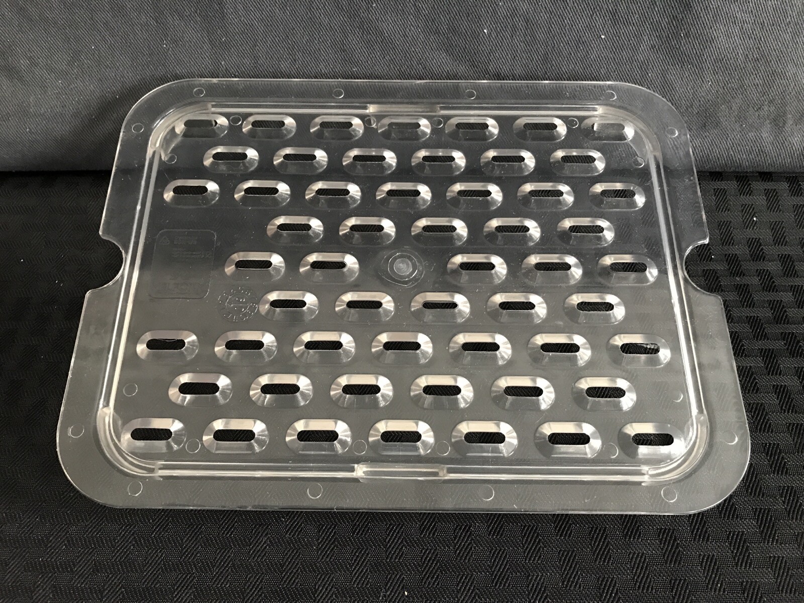 MELFORM Crystal Line Rectangle Polycarbonate Grid Tray for GGN 1/2 #4225