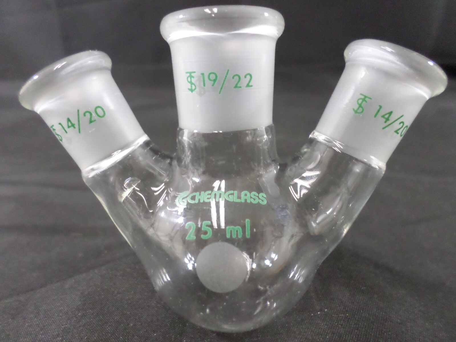 CHEMGLASS 25mL 3-Neck Round Bottom Flask 19/22CN 14/20SN Angled 20° CG-1524-A-03
