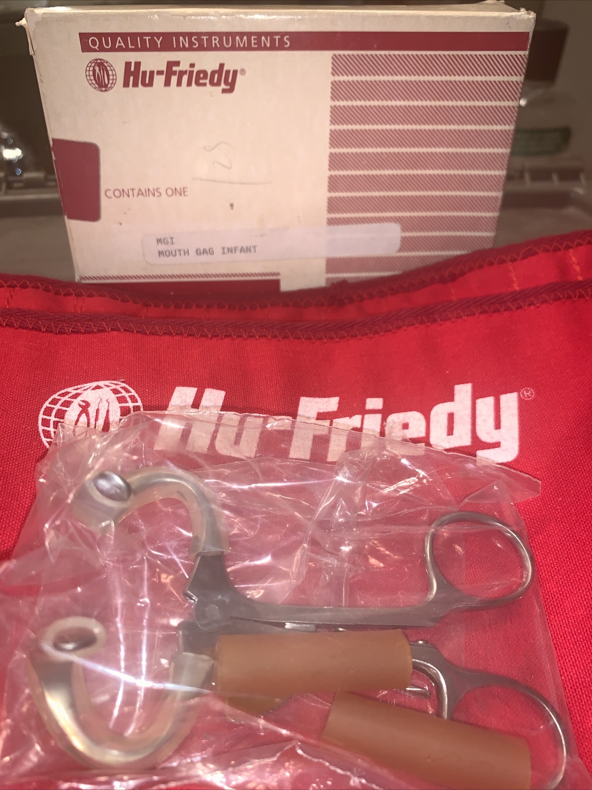 Hu-Friedy Infant Molt Mouth Gag – MGI. Vintage 1990’s. New In Open Box
