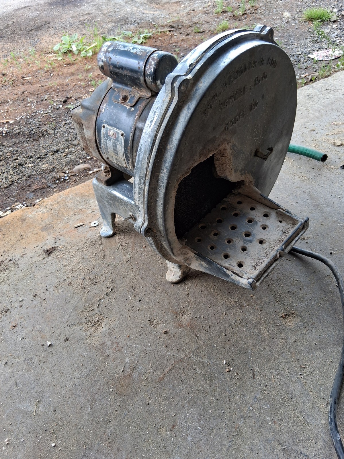 Handler Model Trimmer Vintage