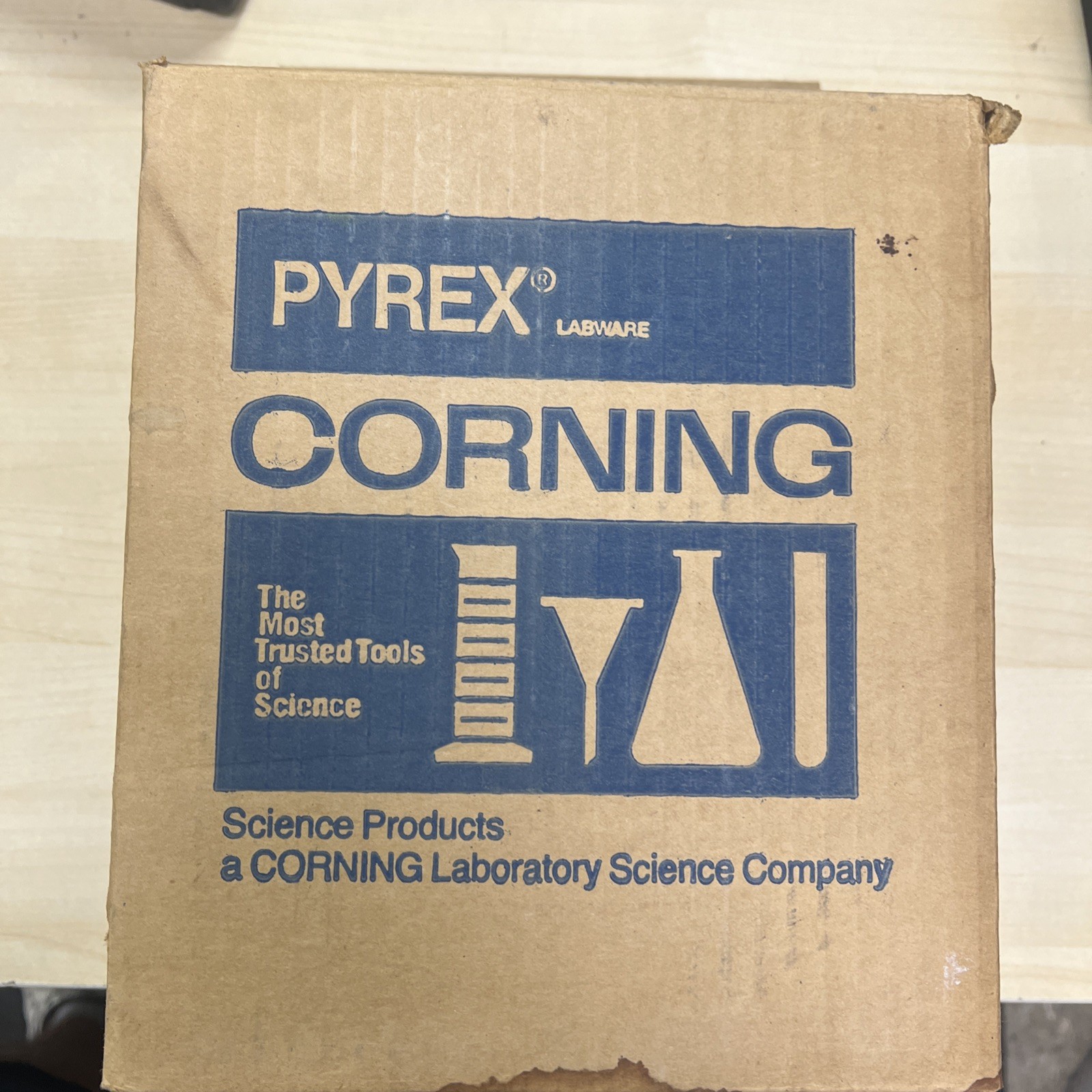 Set of 12 Pyrex 125 mL Flasks, Erlinmeyer No. 4980-125, Brand New – Open Box