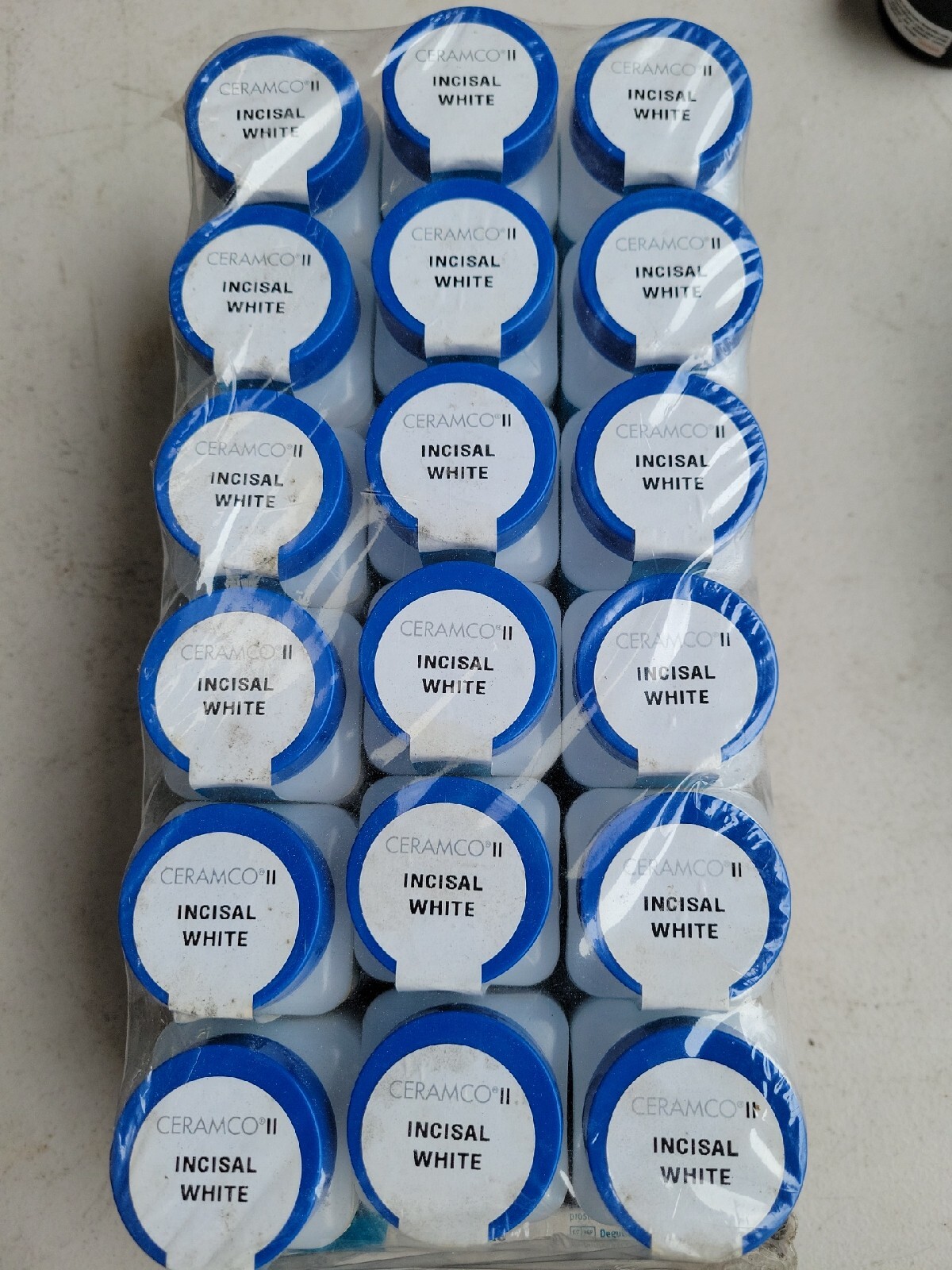 Ceramco 2 Incisal White 4 oz 1EA