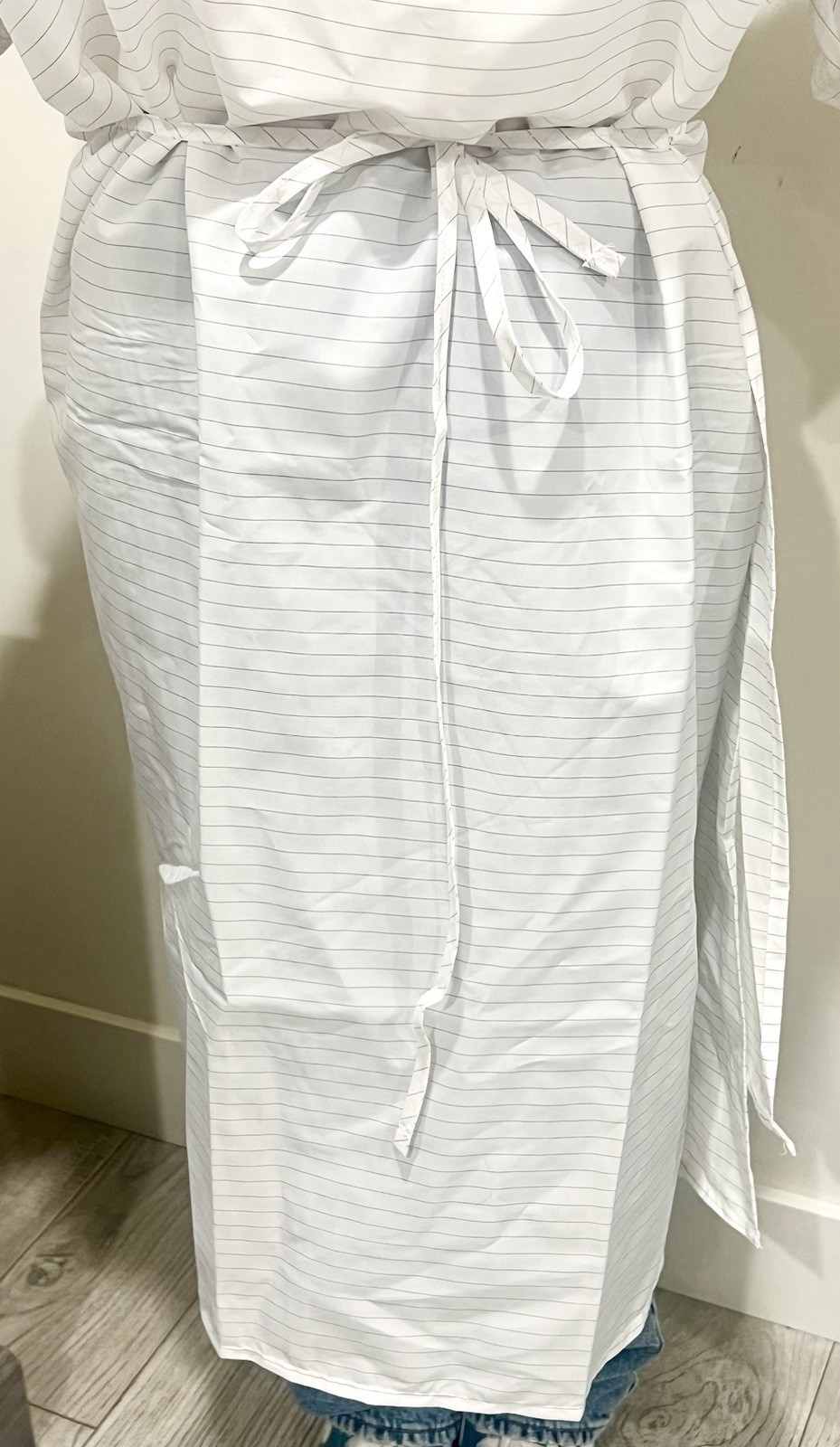 10 Pack Premium Ultralight Reusable Non Sterile Medical Gown White Size L/XL New
