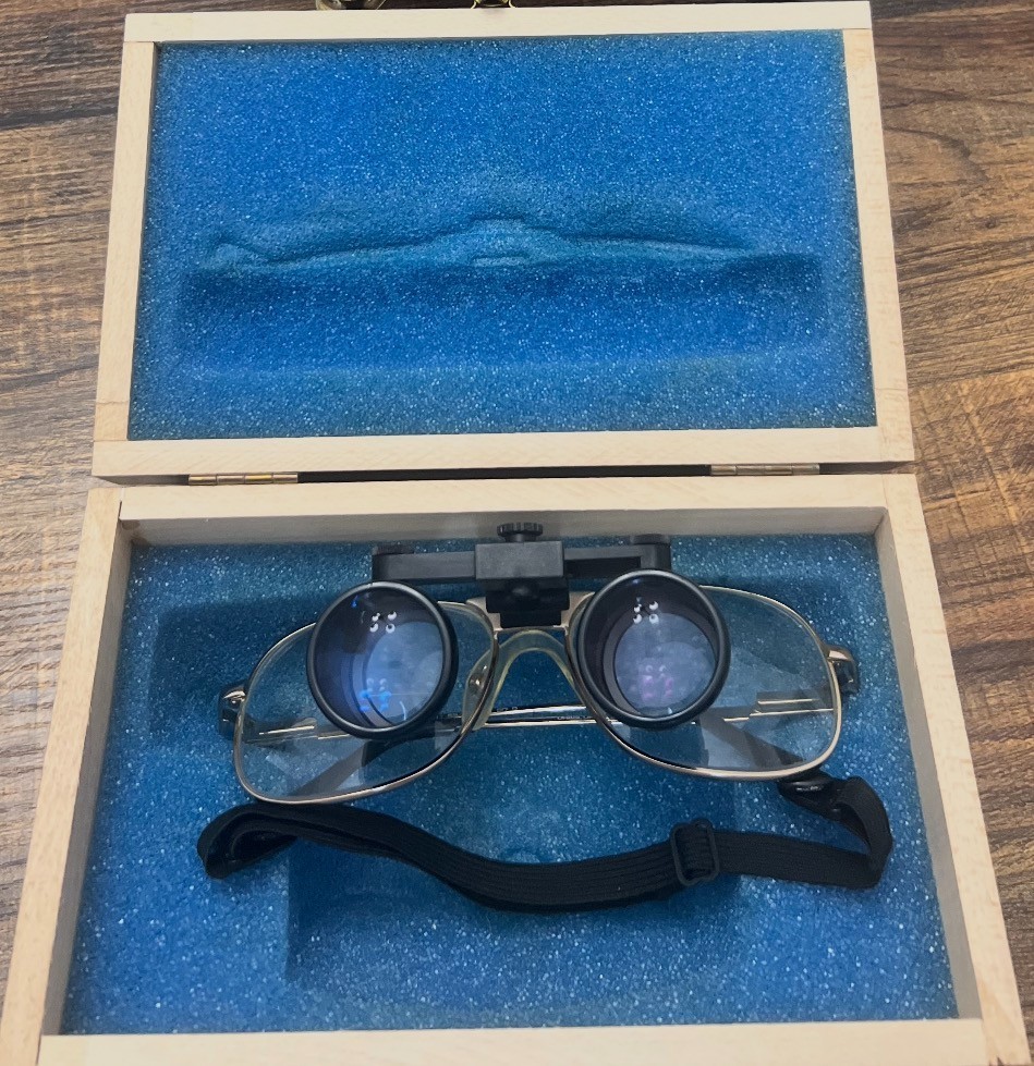vision surgical telescopes «Custom -Made Dential/Medical Loupes