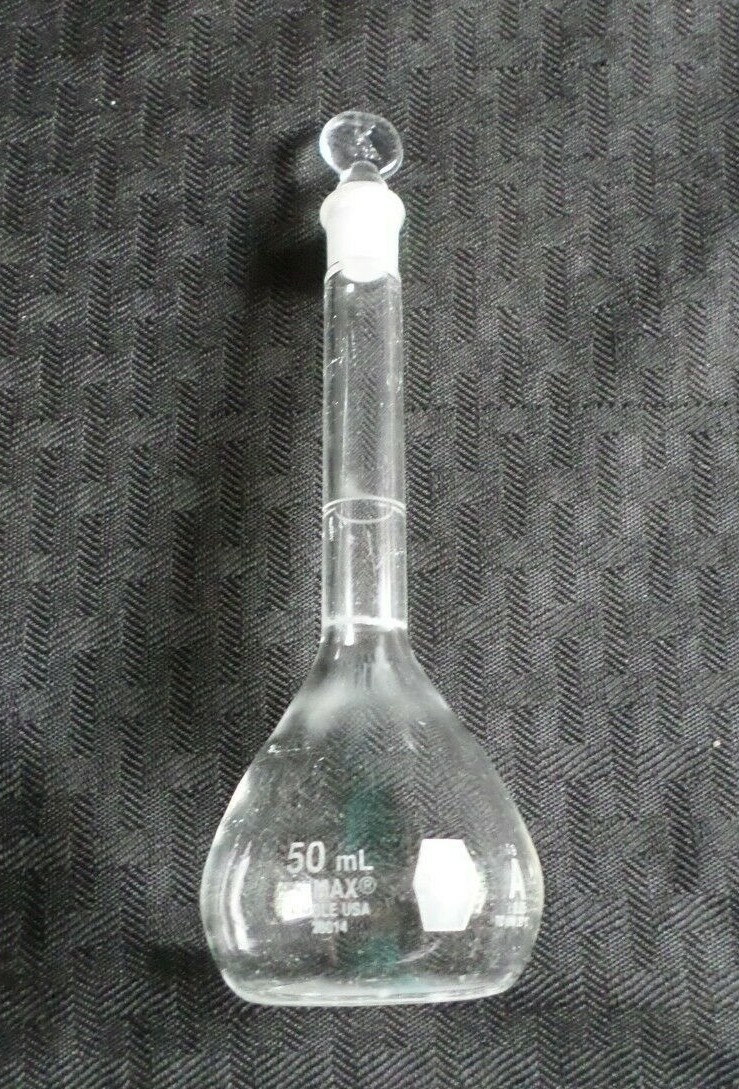 KIMAX Glass 50mL ±0.05 Class A Volumetric Flask w/ #9 Stopper 28014-50 B
