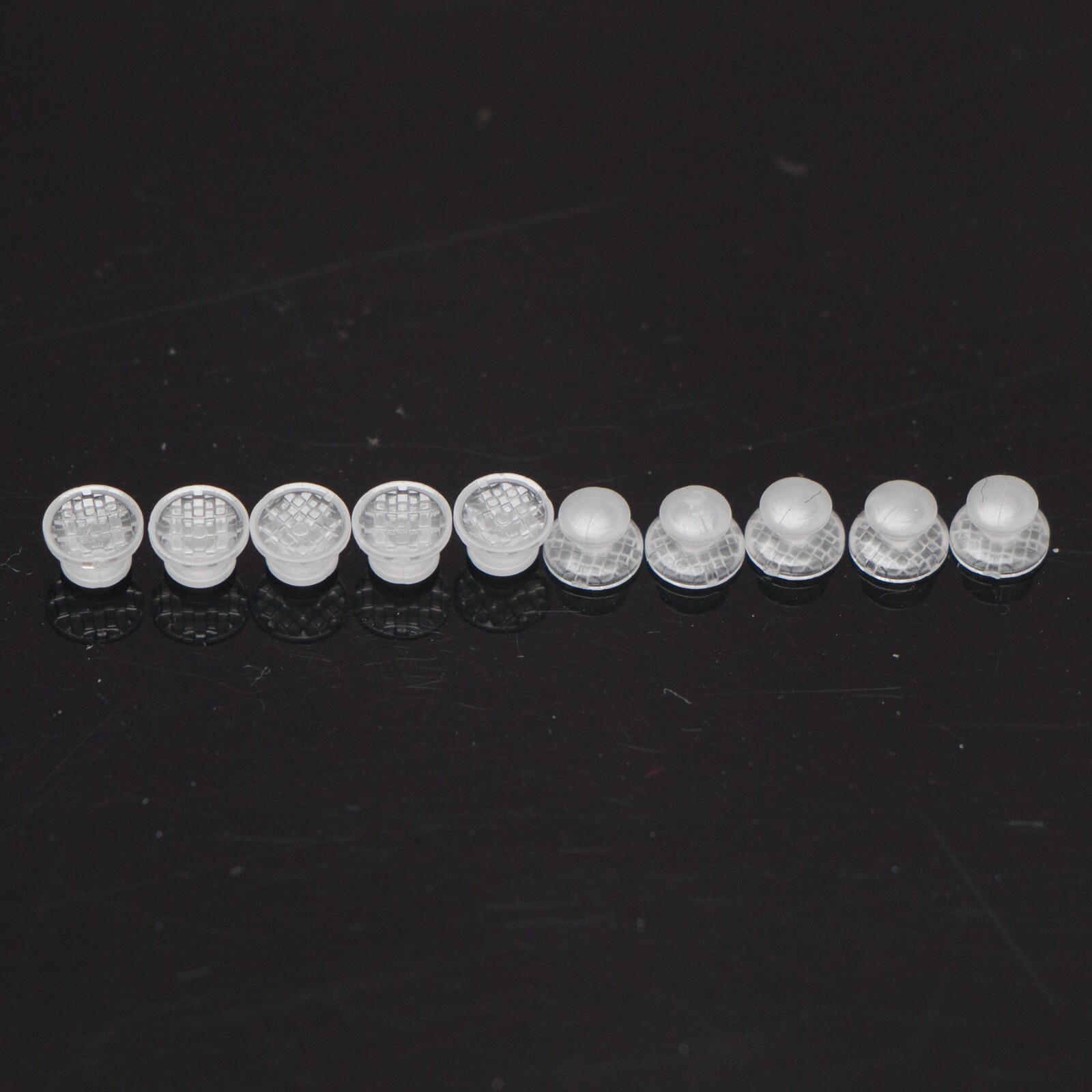 100Pcs Orthodontic Dental Ceramic/Metal Lingual Button Bondable Round Mesh Base