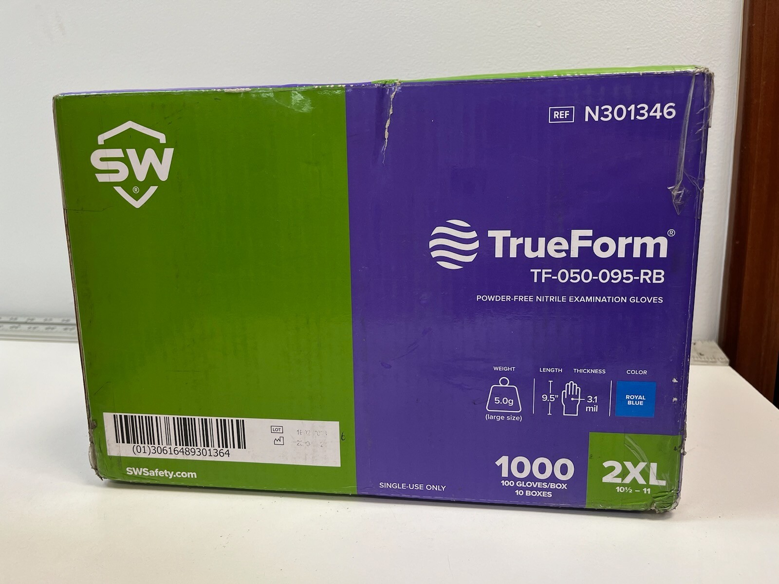 TrueForm Powder Free Nitrile Gloves in Royal Blue – 10 Boxes of 100 (SIZE 2XL)