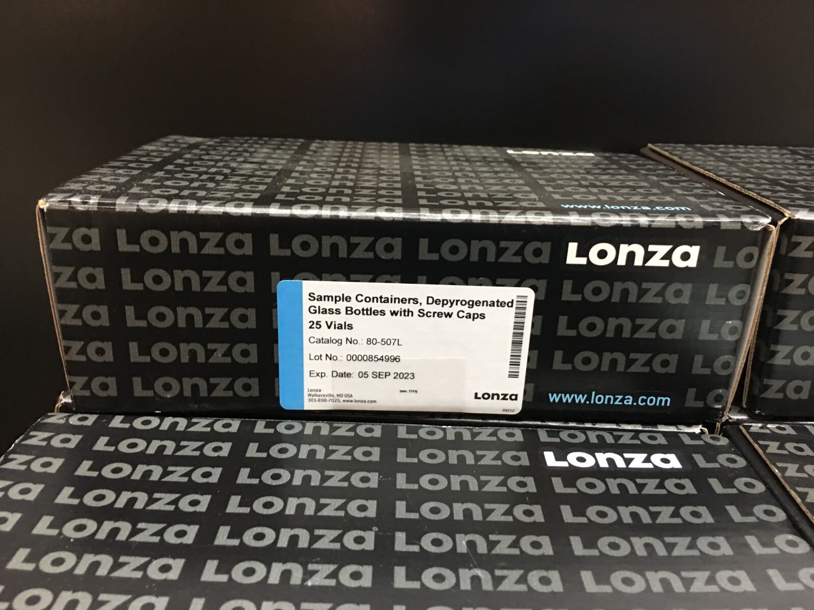 Lonza Ref 80-507L Sample Containers Depyrogenated Glass Bottles w Caps Lot 10 PK