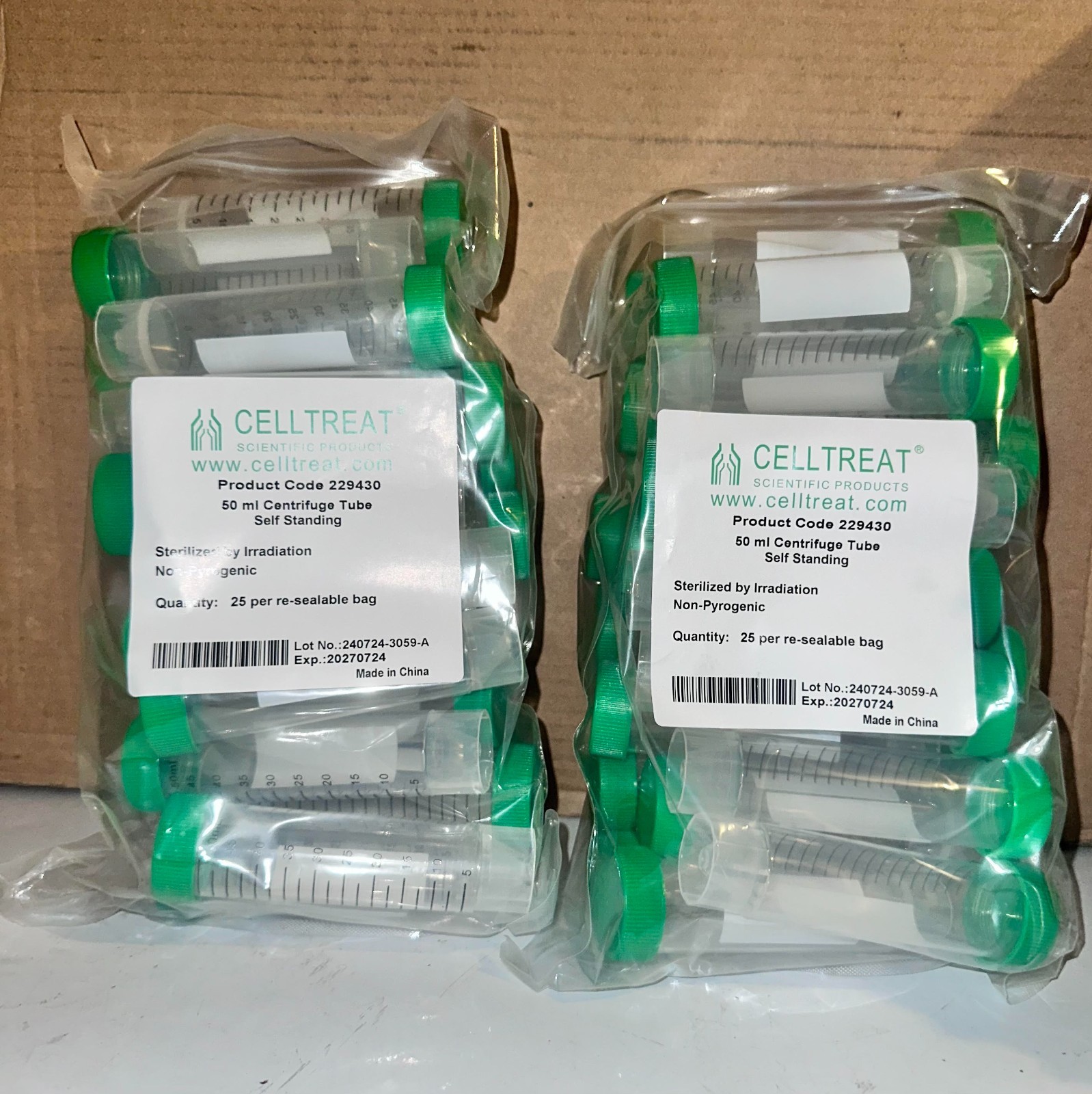 CELLTREAT 50mL Centrifuge Tube – Self-Standing, Bag, Sterile, 229430 Exp 7/2027