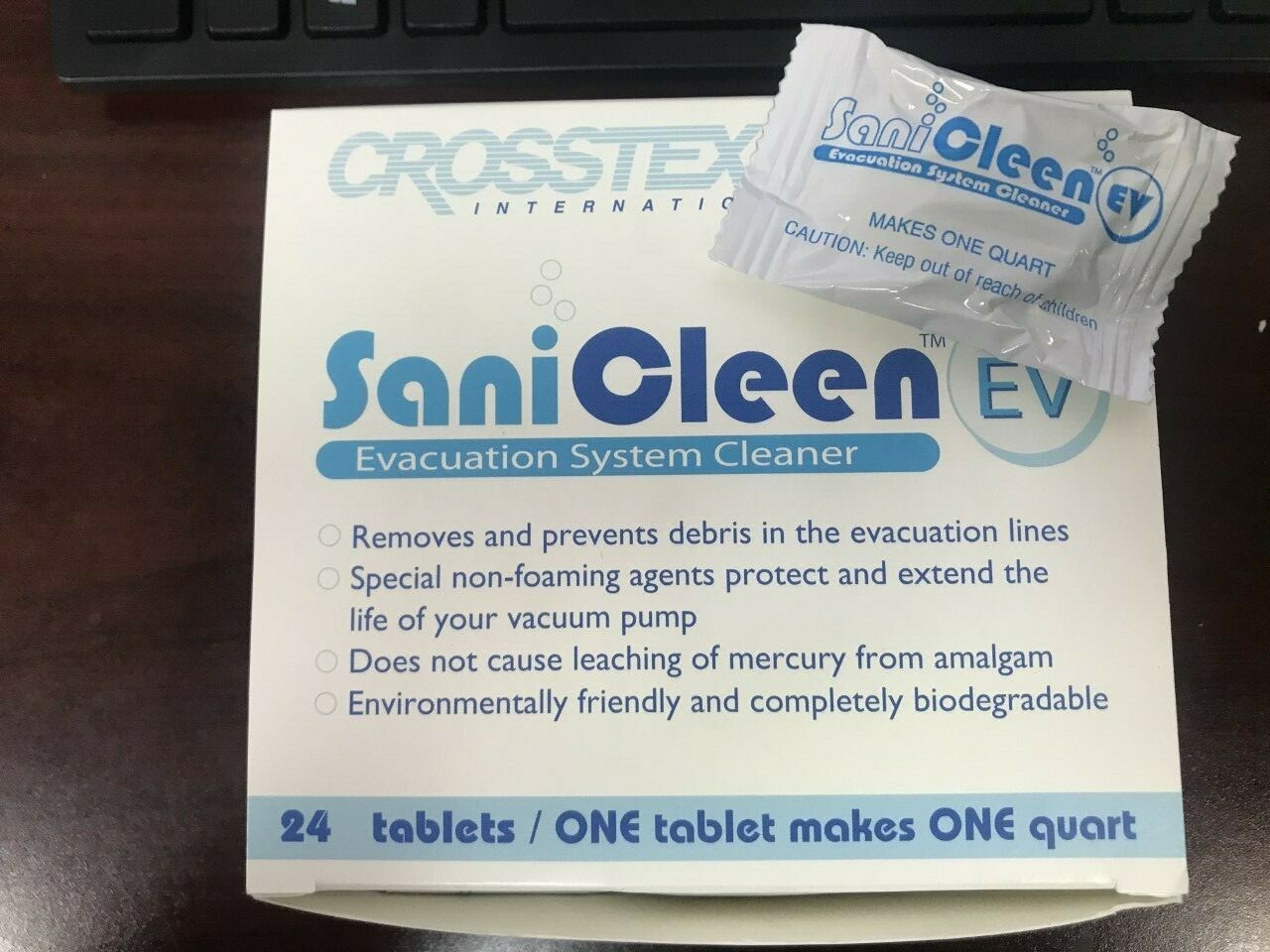 Sanicleen Evacuation System Cleaner Tablets, 2x 24/Box, Crosstex # JSCLE USA