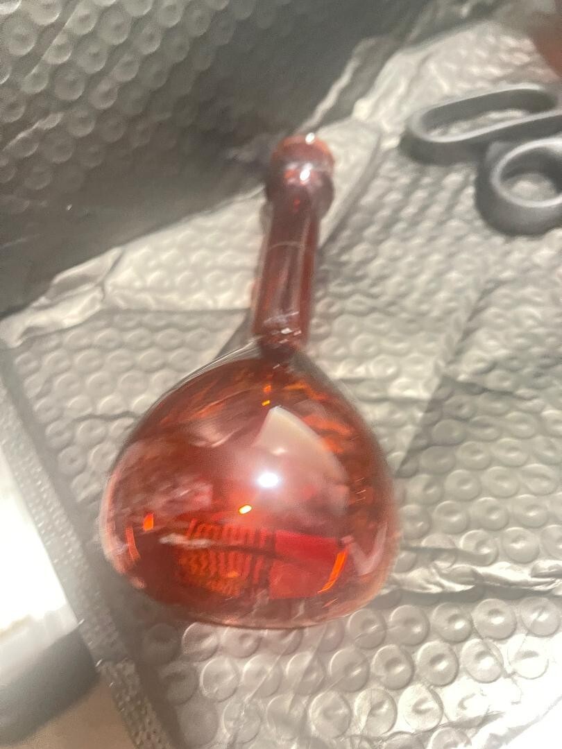 Wilmad LabGlass Red glass 100mL Class A16 Glass Volumetric Flask No Stopper(3B)