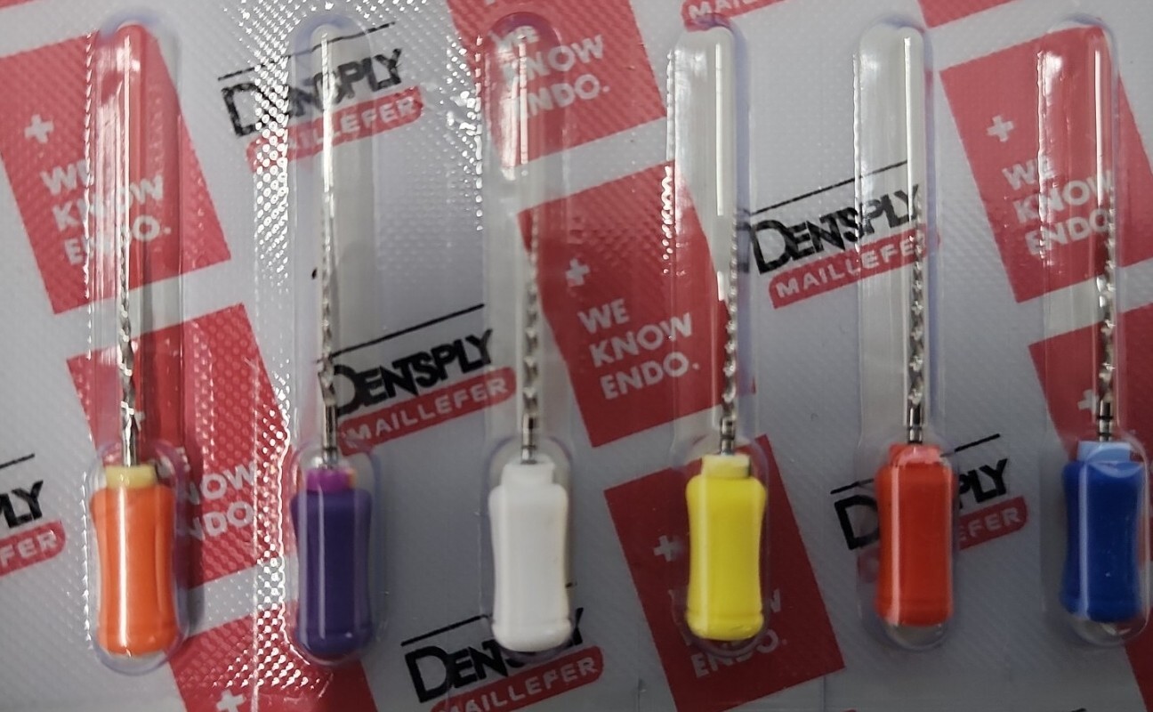 Hand Use Dental Dentsply ProTaper Universal NiTi Files 21 mm SX-F3 Assorted