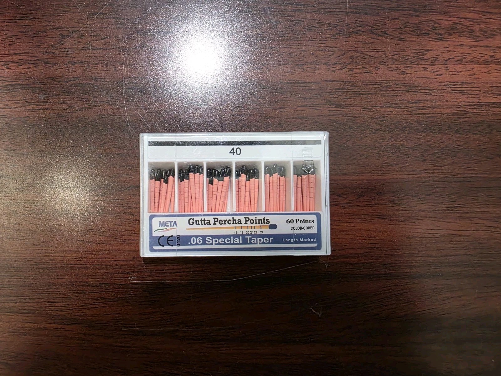 Meta- Biomed Gutta Percha Points .06 Special Taper #40 (EXP: 04/2022)