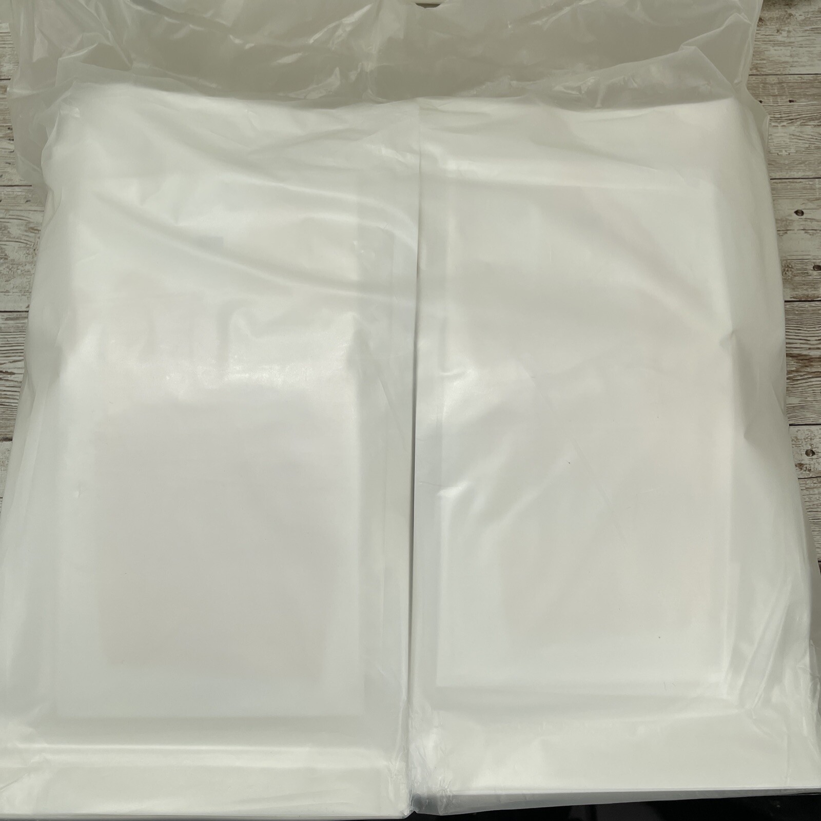 200 Pairs Contec CritiGear Sterile Nitrile Exam Gloves Size: SMALL EXP: 12/24
