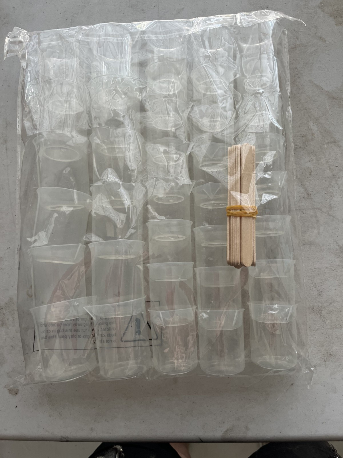 36 graduated Beakers Plastic Graduated Cups Clear Multipurpose Epoxy Mixing…