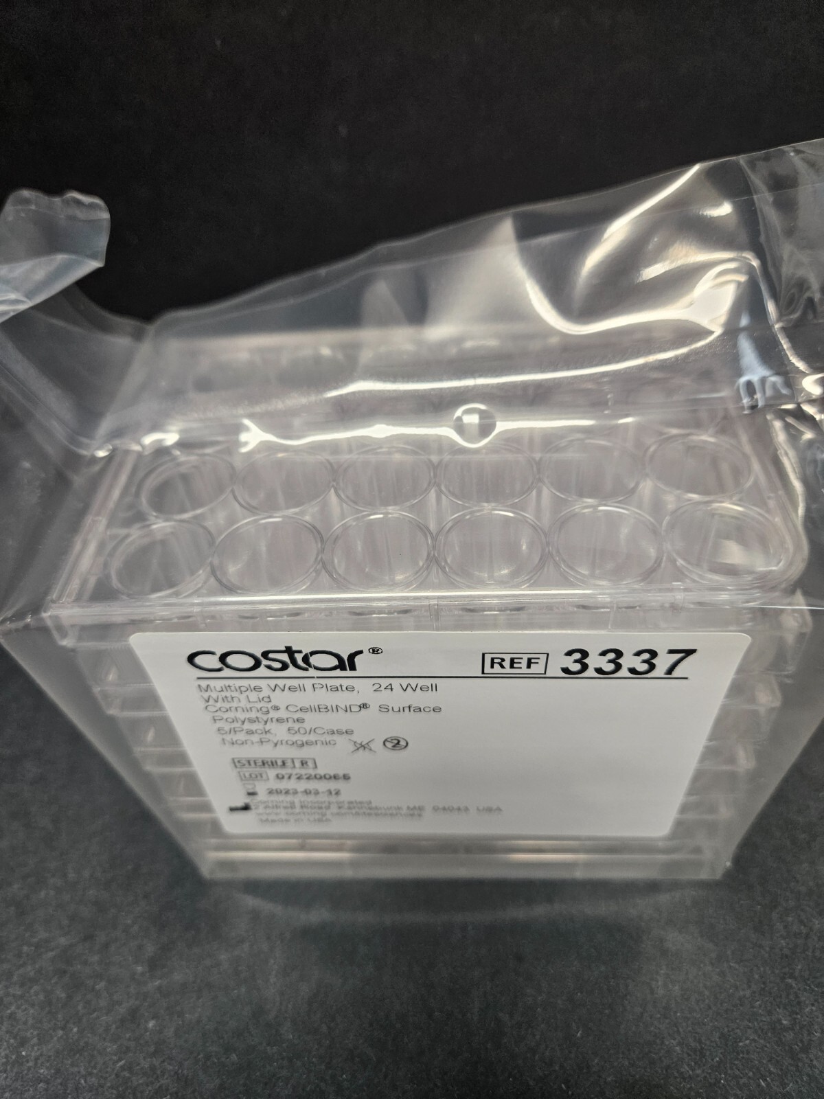 Corning Microplate with Lid CellBIND 24 Well 1.9 cm2 Growth Area 50 Plates
