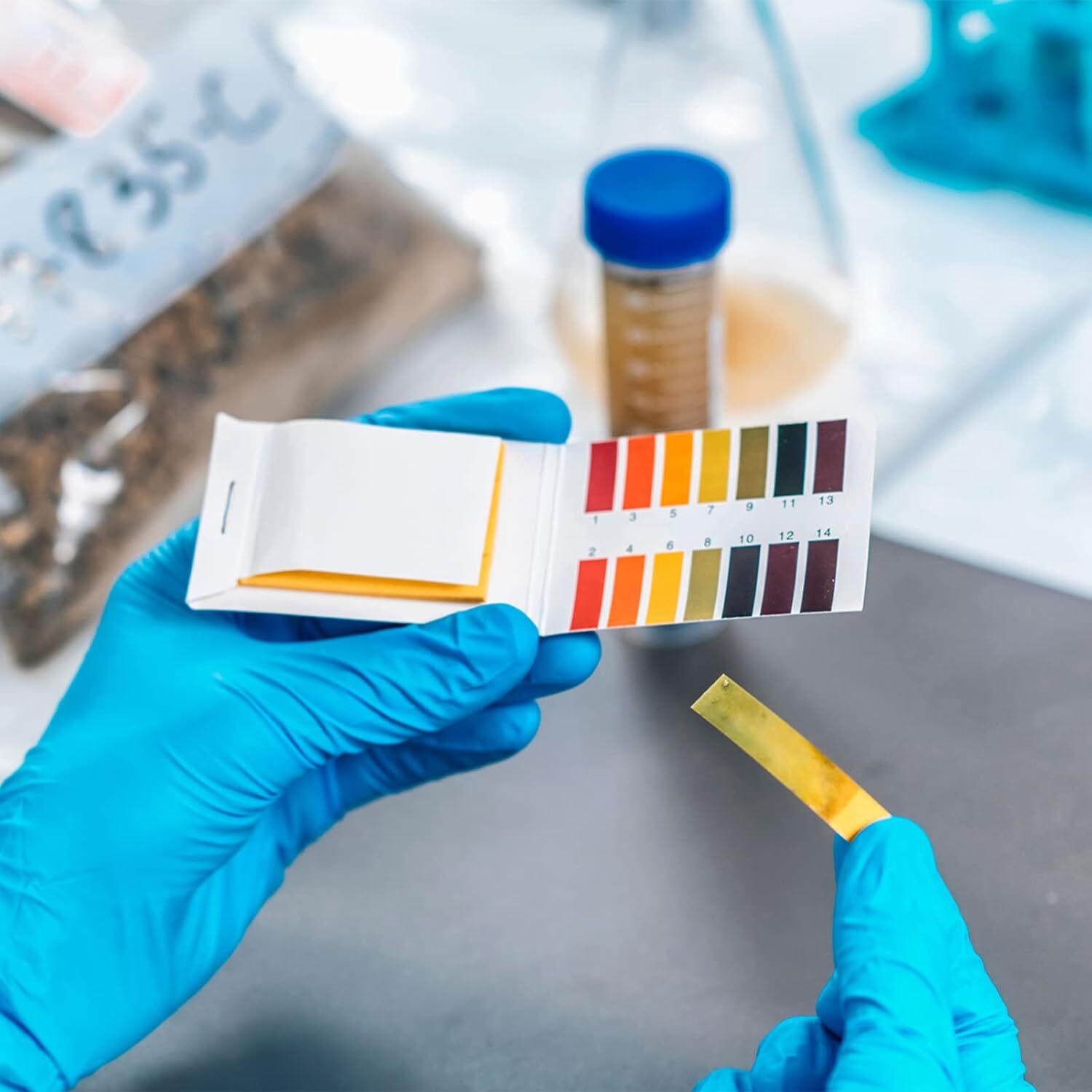 800x pH Test Paper Extensive Test Paper Litmus Test Paper for Saliva Urine Water