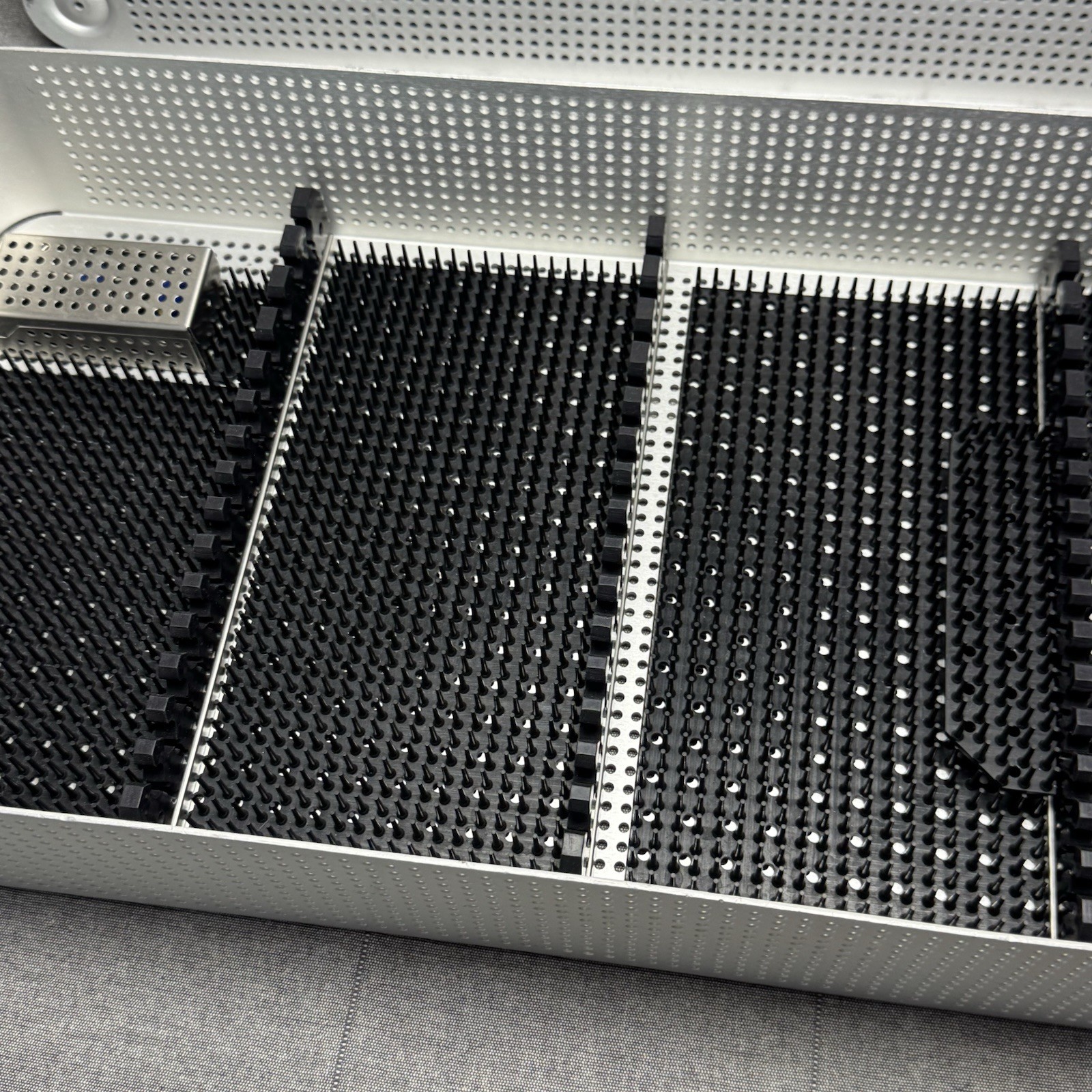 Richard Wolf 8585.023 Sterilization Case / Tray With mat and dividers