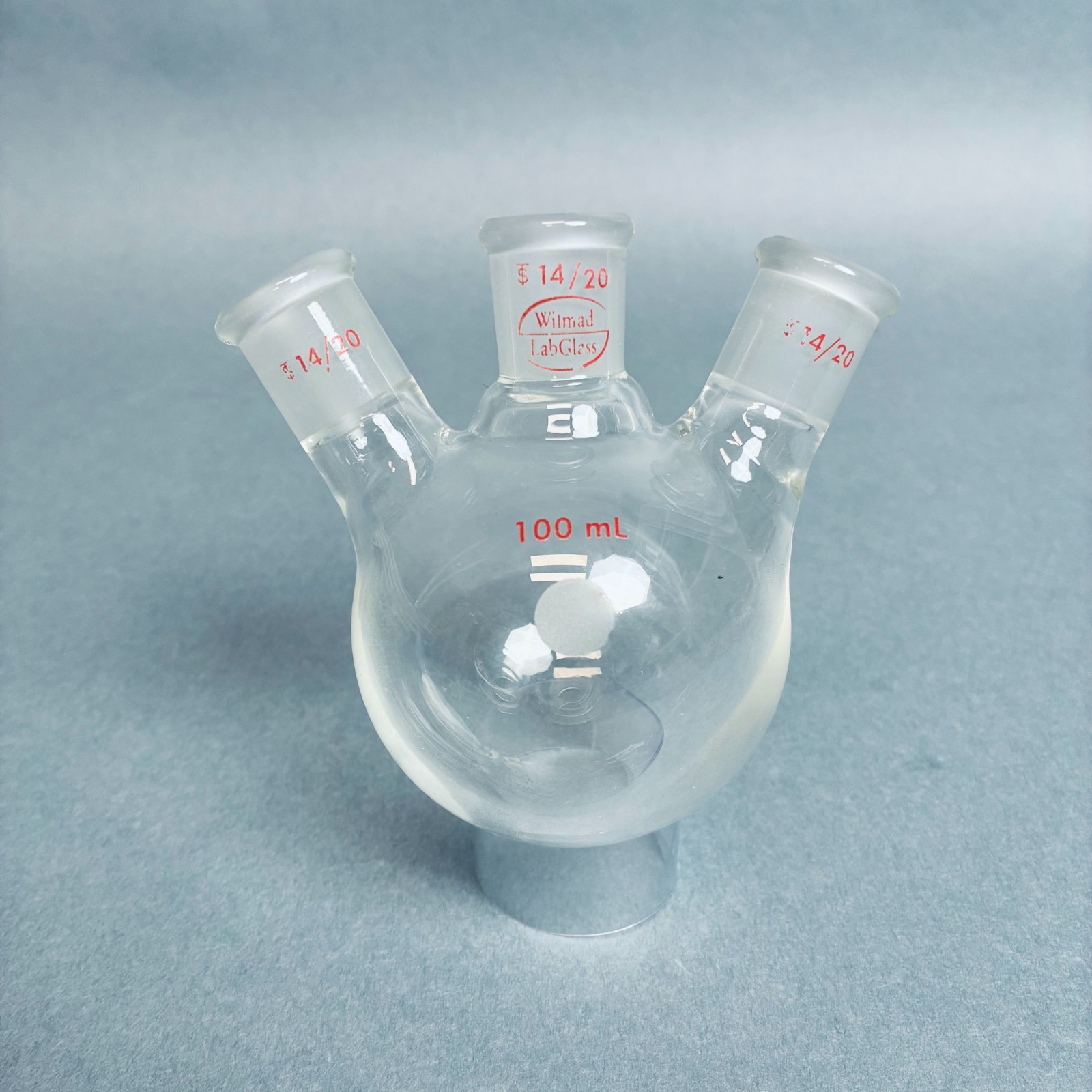 LabGlass 100 ml 3-Neck Round Bottom Flask Angled CS-14/20 SN-14/20 Outer Joint
